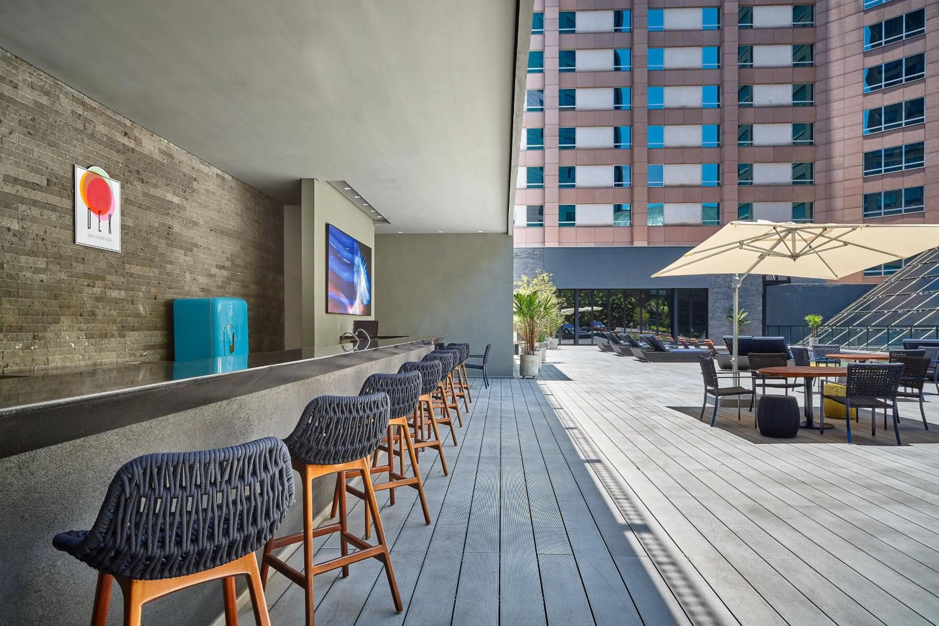Swimming pool in Sheraton São Paulo WTC Hotel