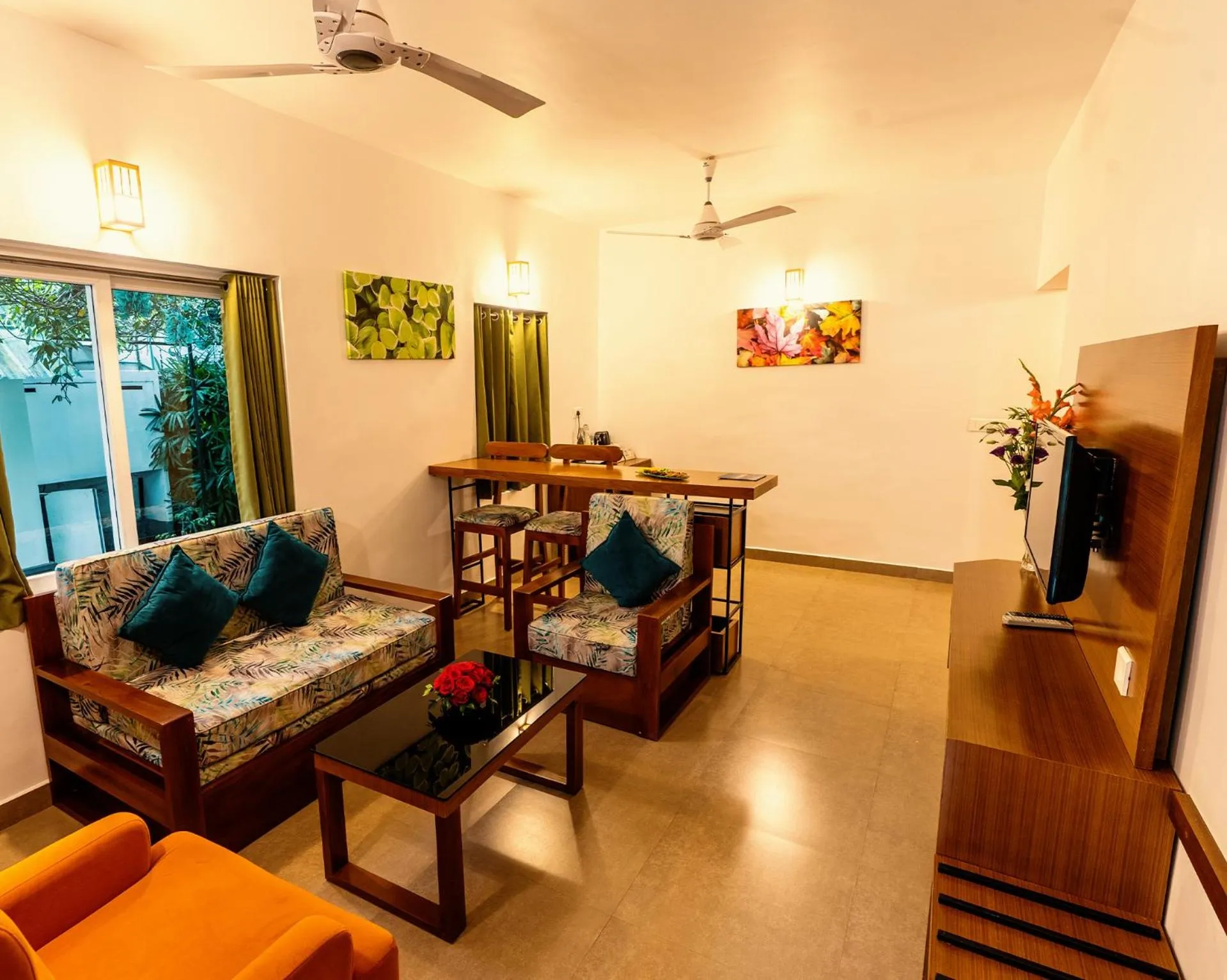 TV and multimedia in The Leaf Munnar