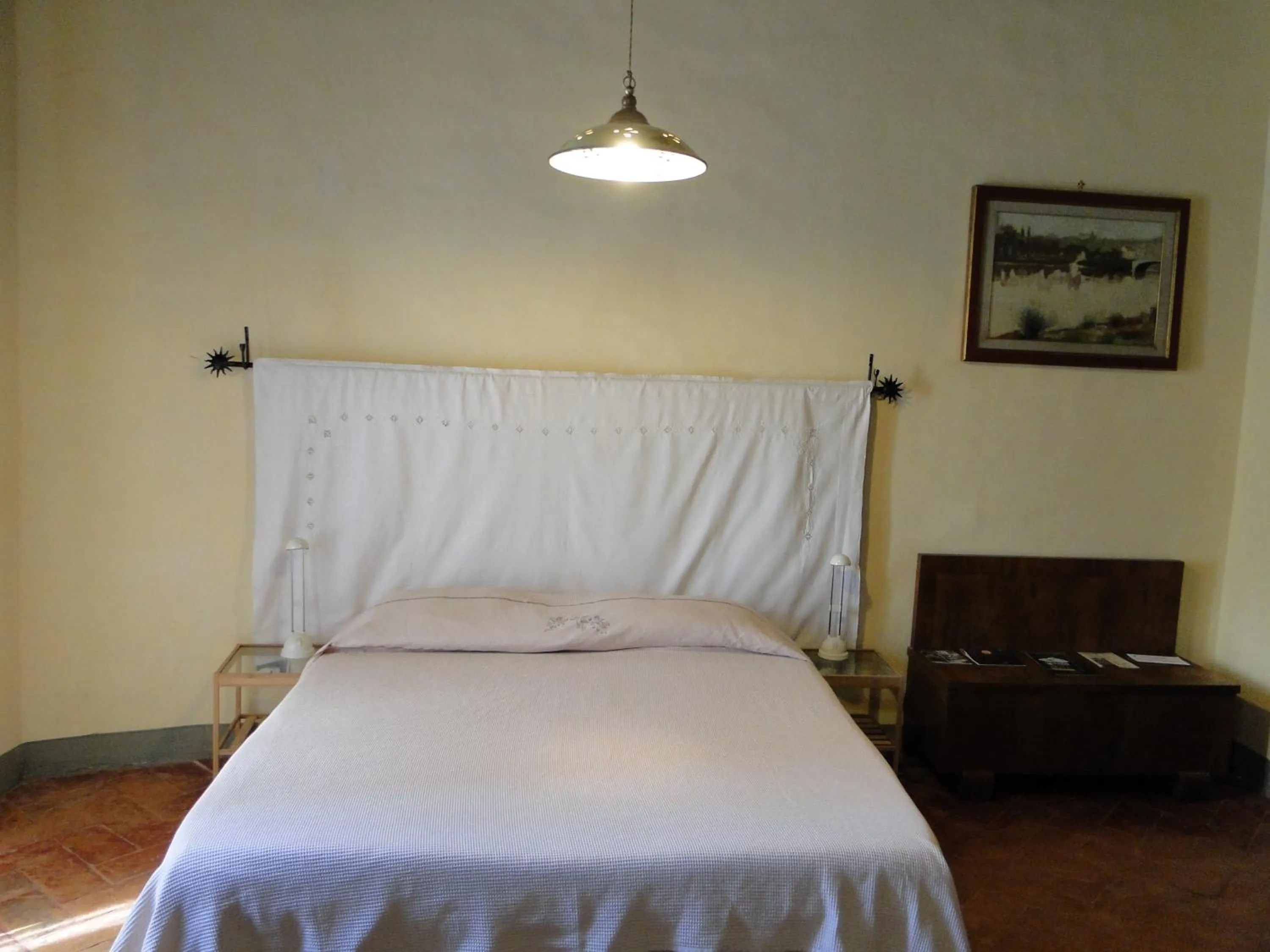 Bed in La Guardia B&B