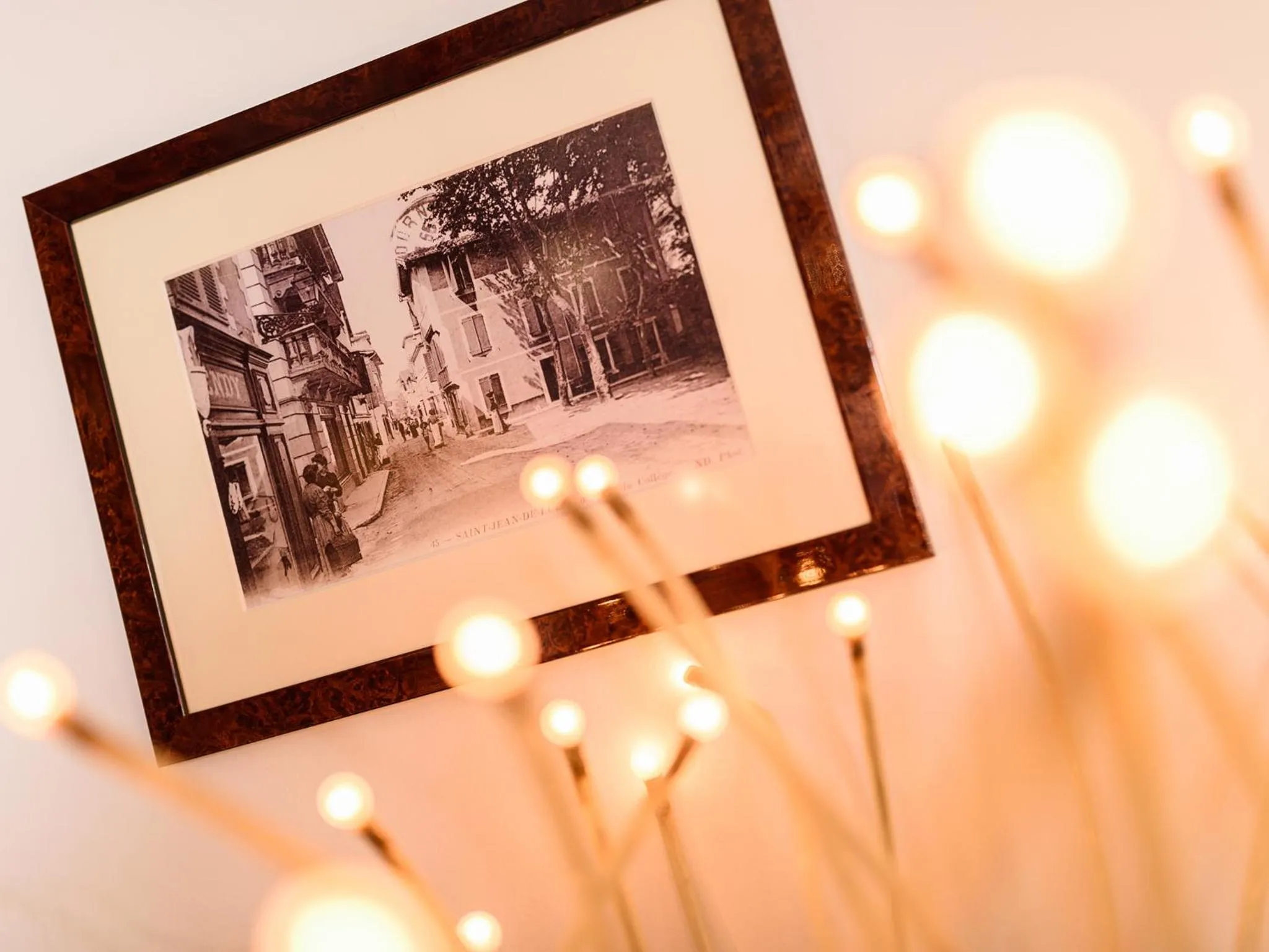 Decorative detail in Hotel Les Almadies - Coeur de Ville