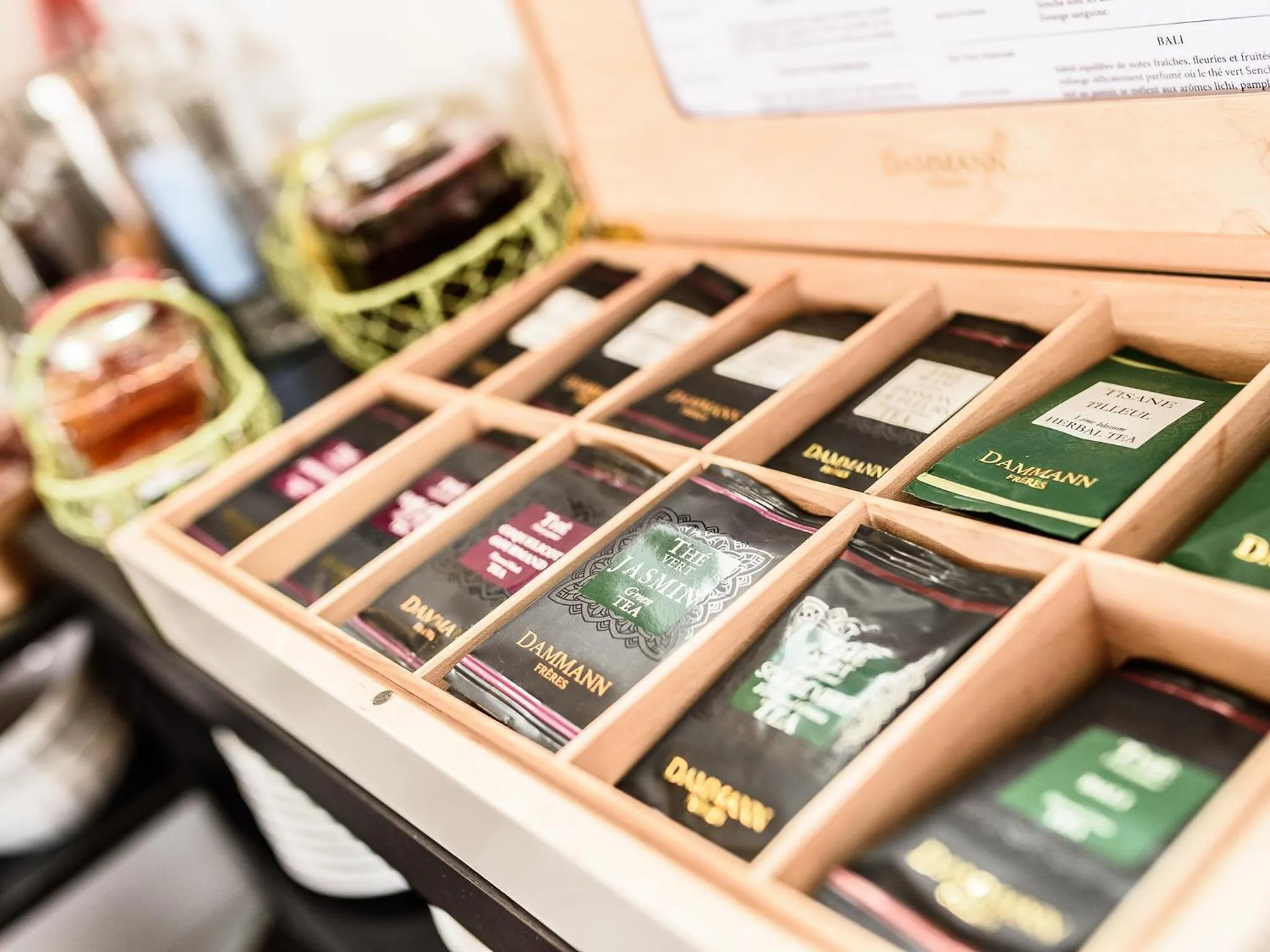 Bed in Hotel Les Almadies - Coeur de Ville