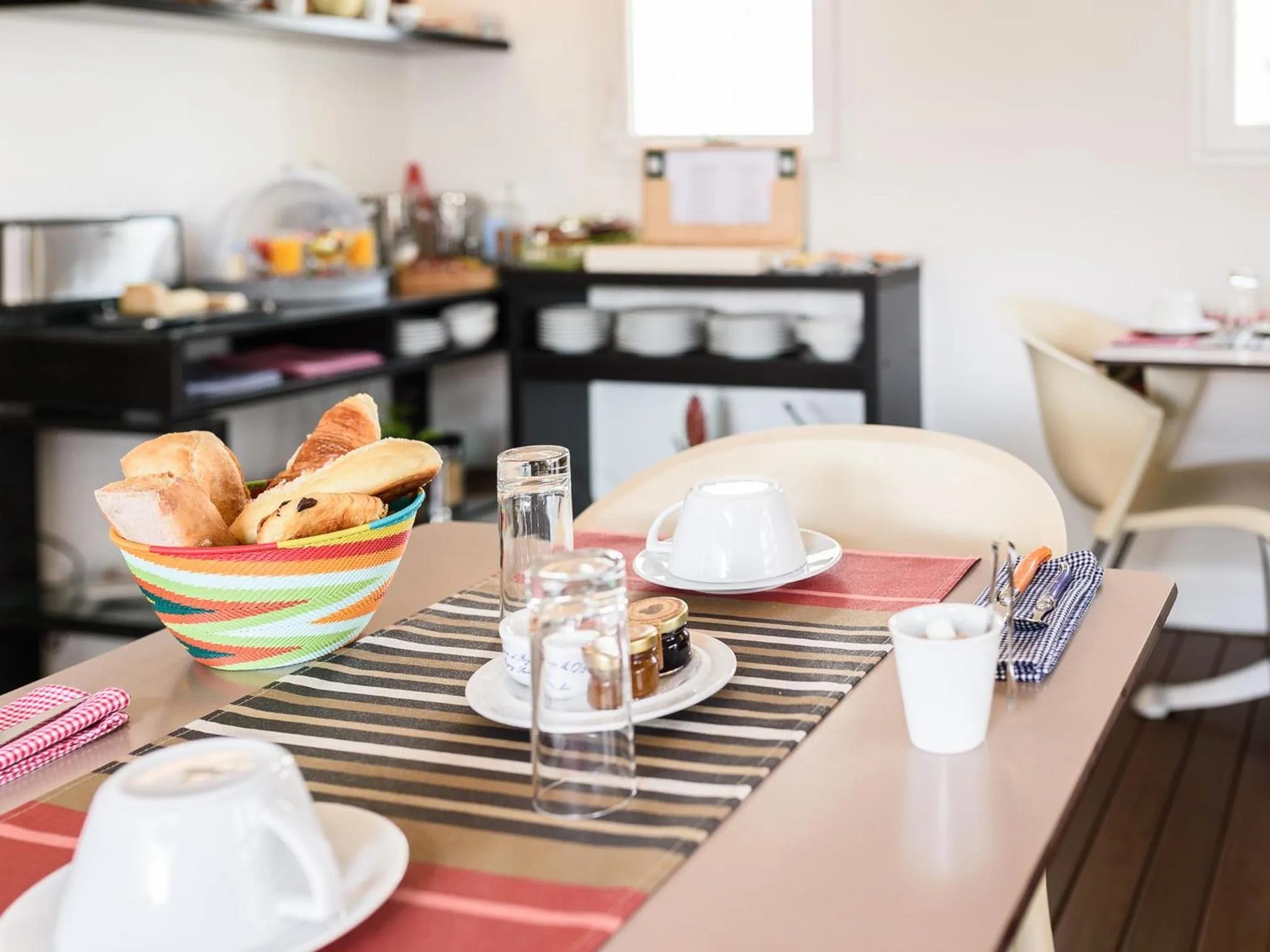 Food and drinks in Hotel Les Almadies - Coeur de Ville