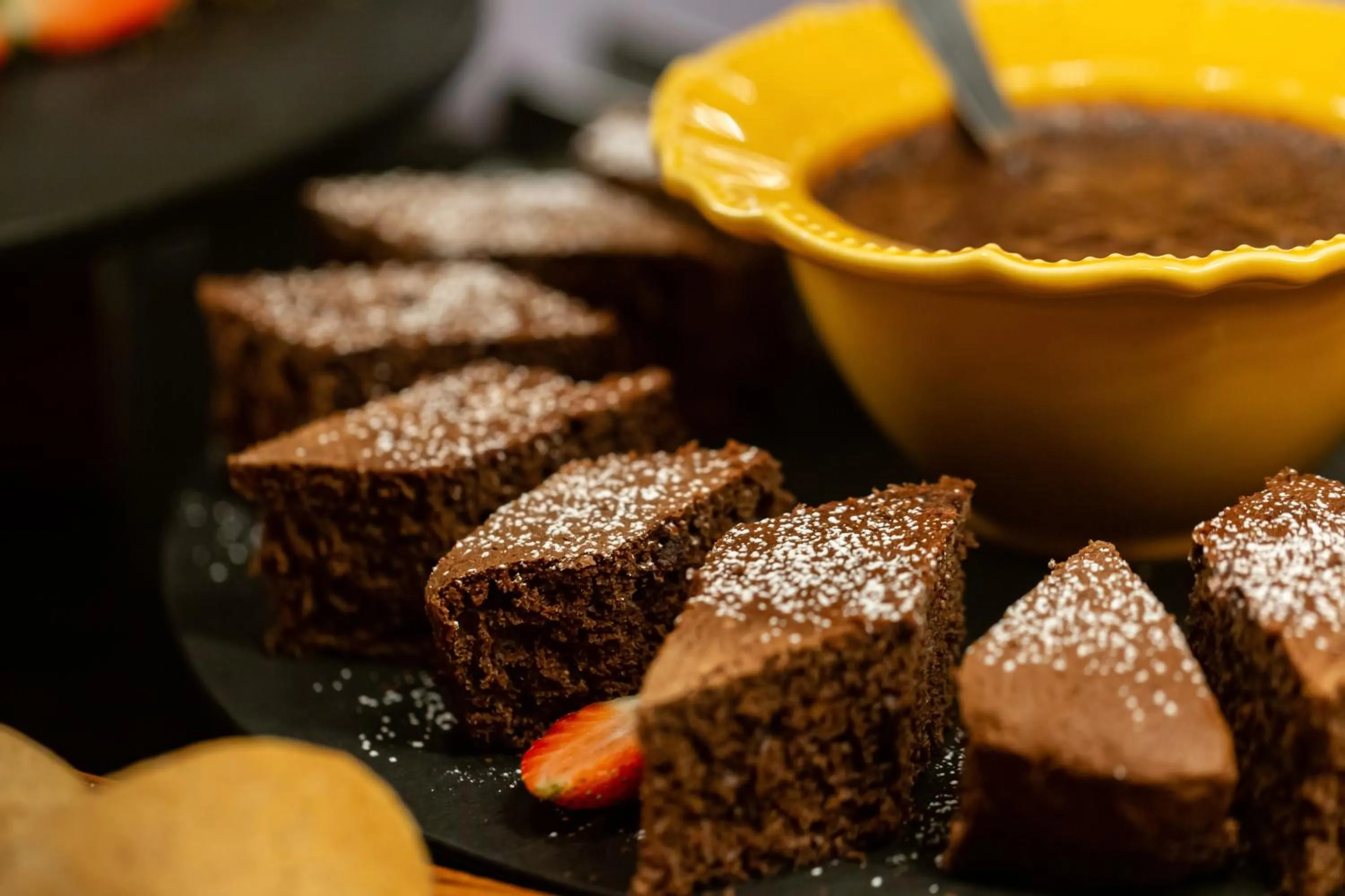 Restaurant/places to eat in Max Savassi Apart Service