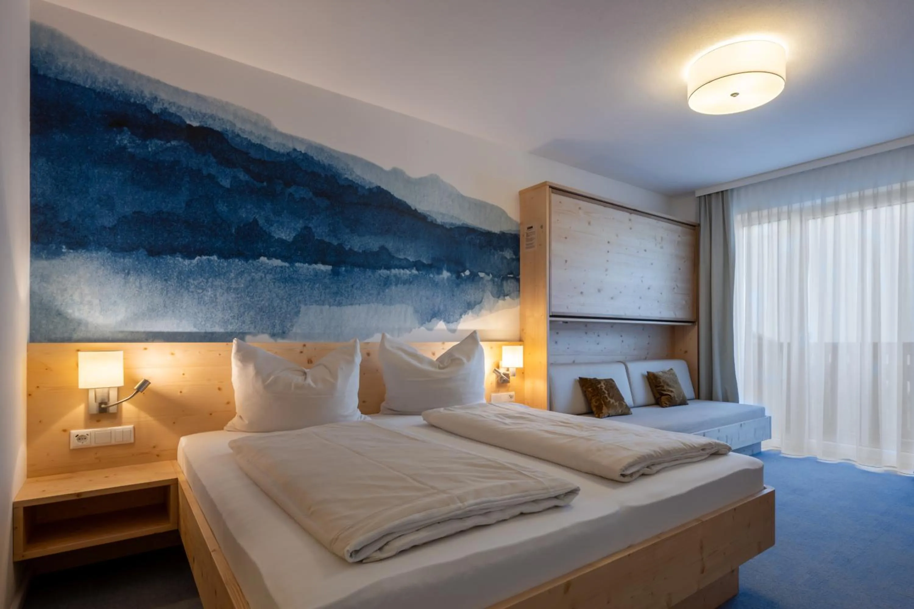 Photo of the whole room, Bed in Familienhotel Botenwirt