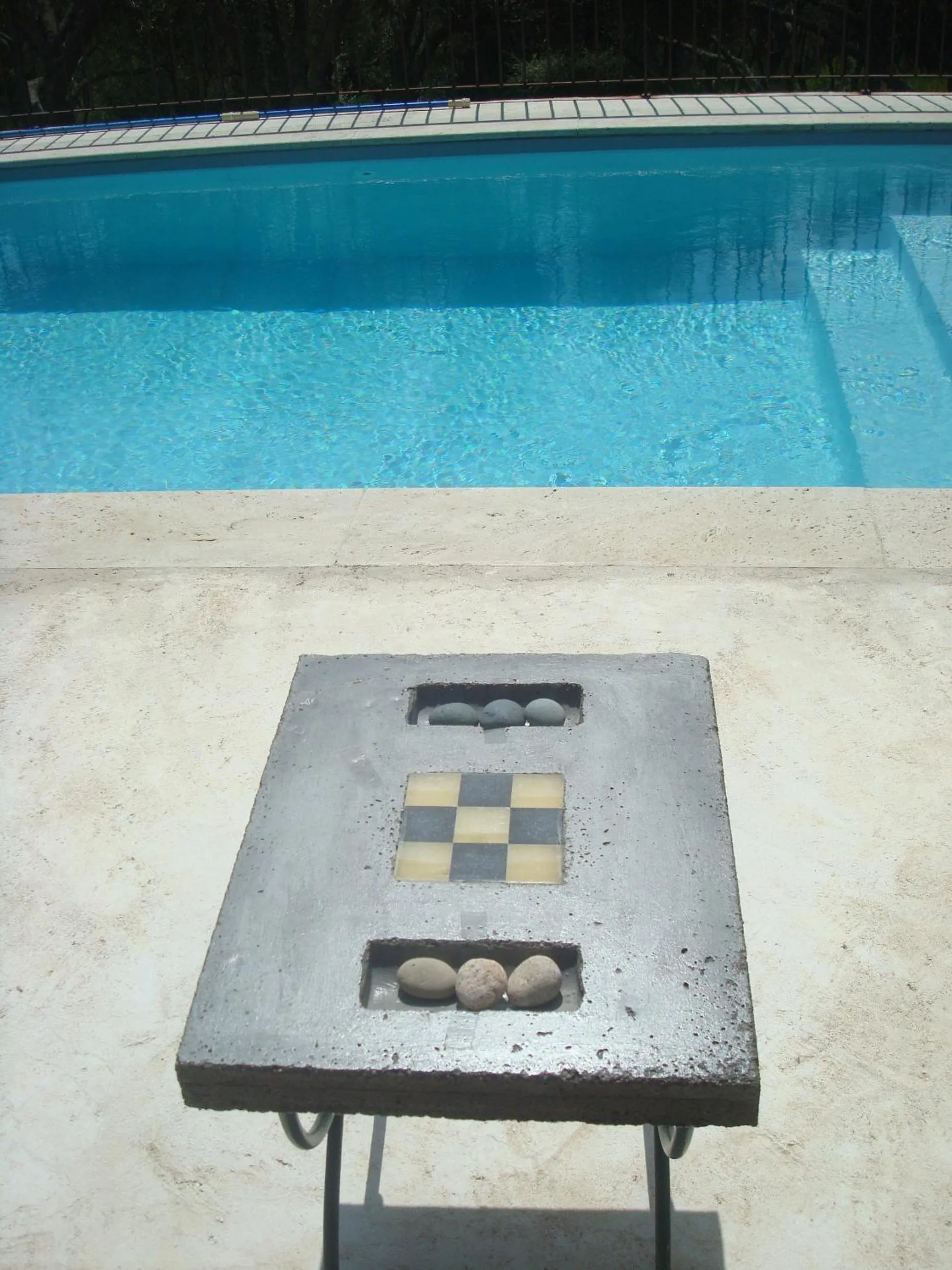 Swimming pool in Maison Tavolara