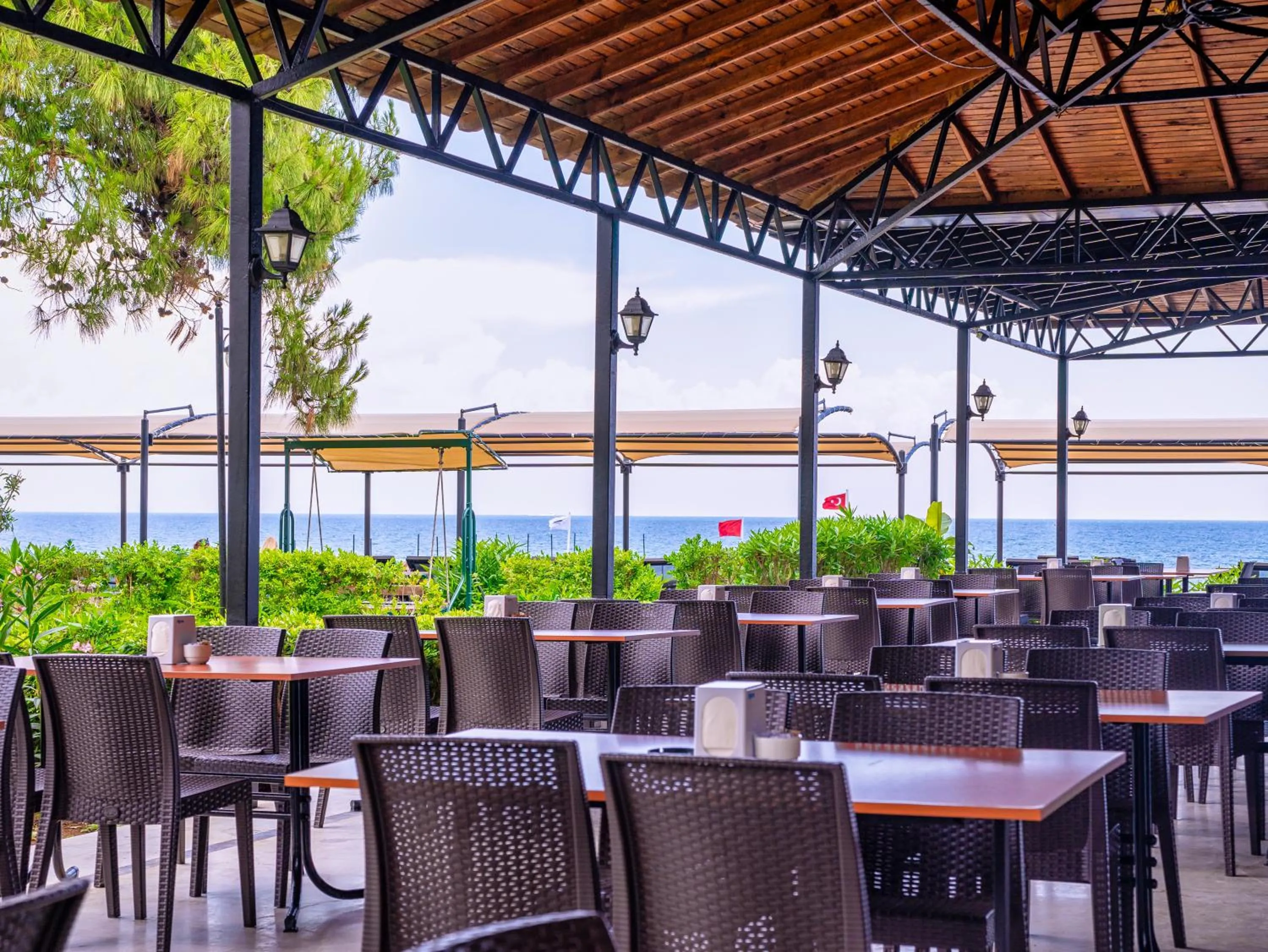 Restaurant/places to eat in Transatlantik Beach Beldibi - All Inclusive