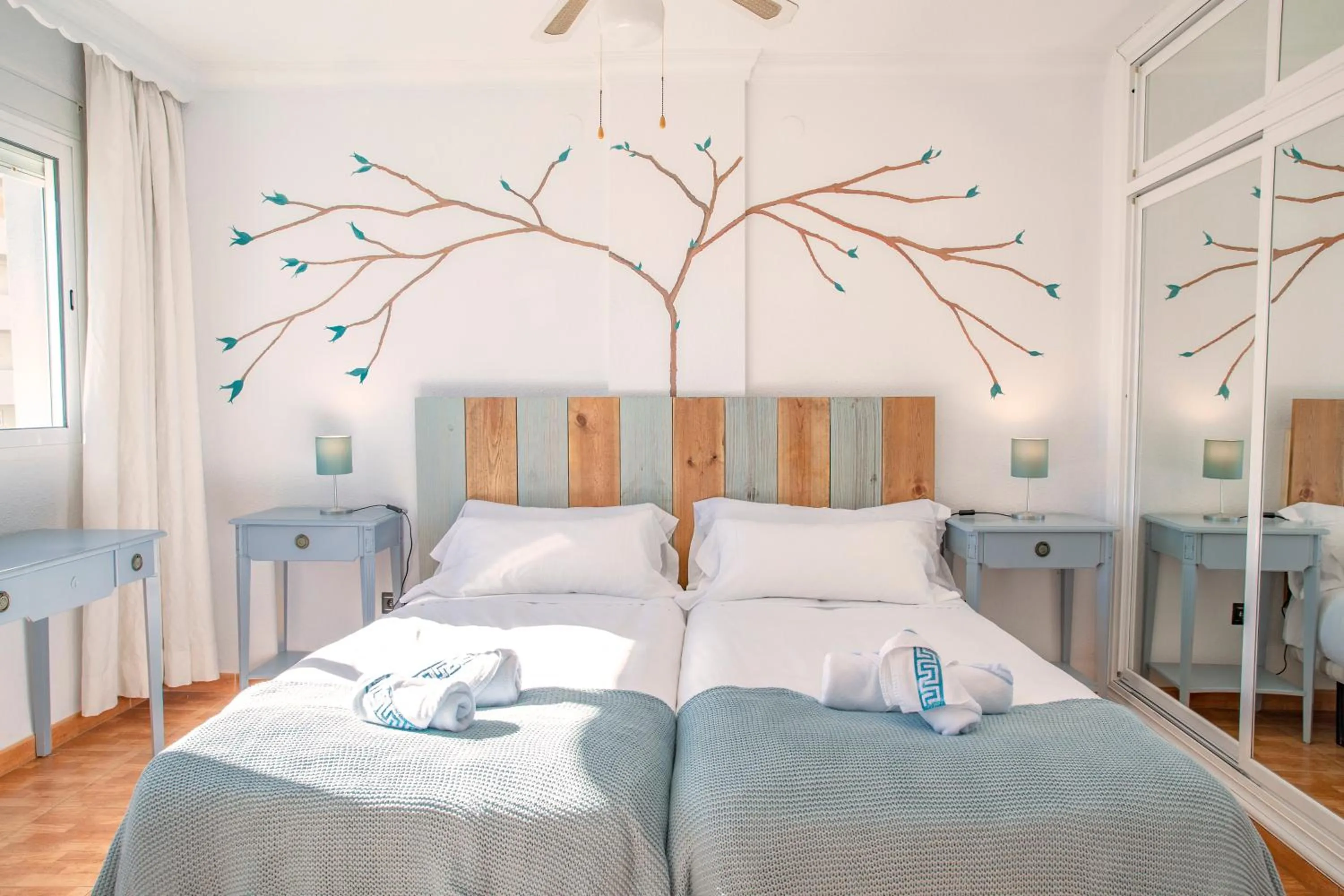 Bed in Palm Beach Club Apartamentos Carihuela