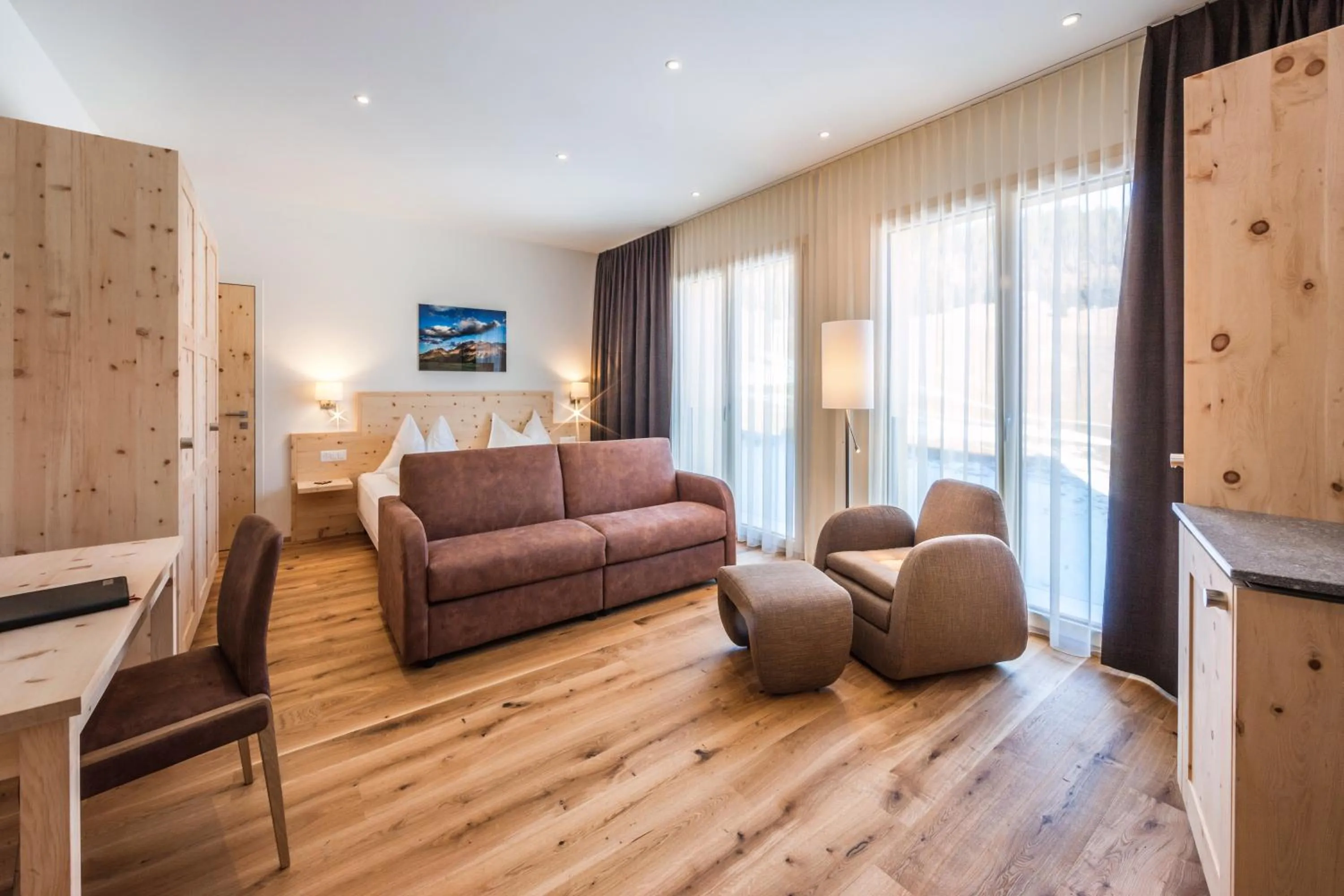 Photo of the whole room in Golf- & Sporthotel Hof Maran