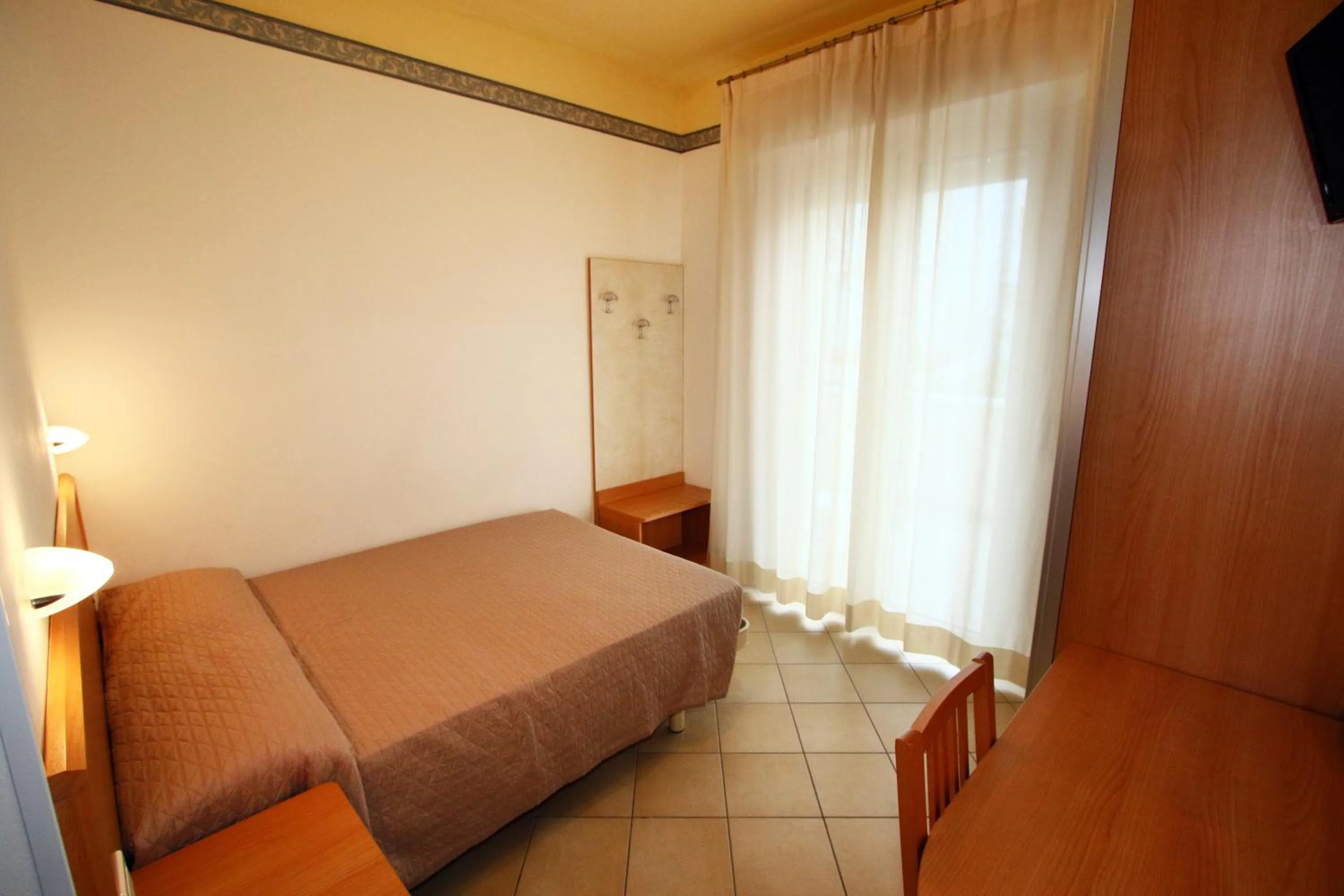 Bedroom, Bed in Hotel Boom