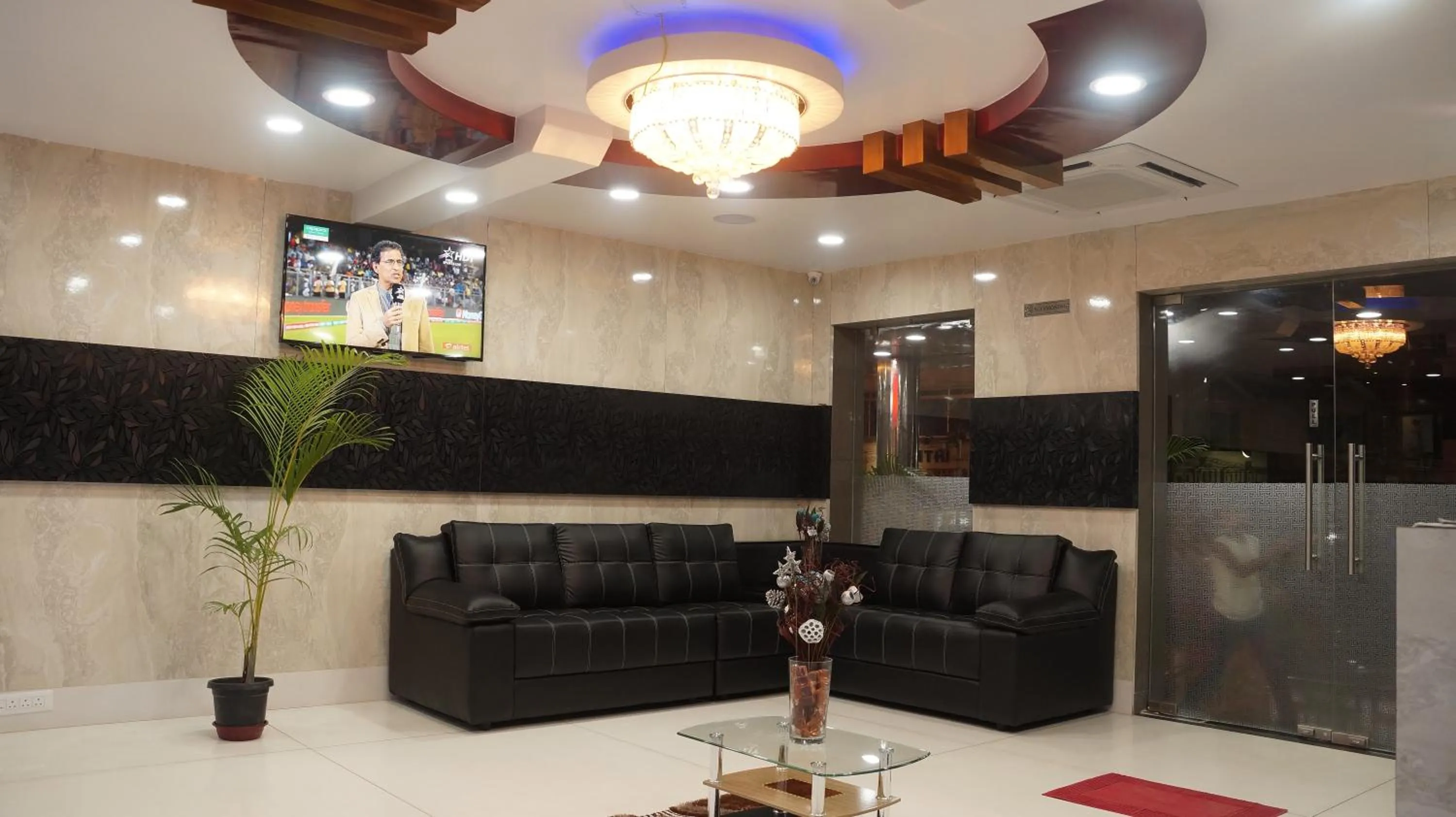 Lobby or reception in Kani Residency Hotel