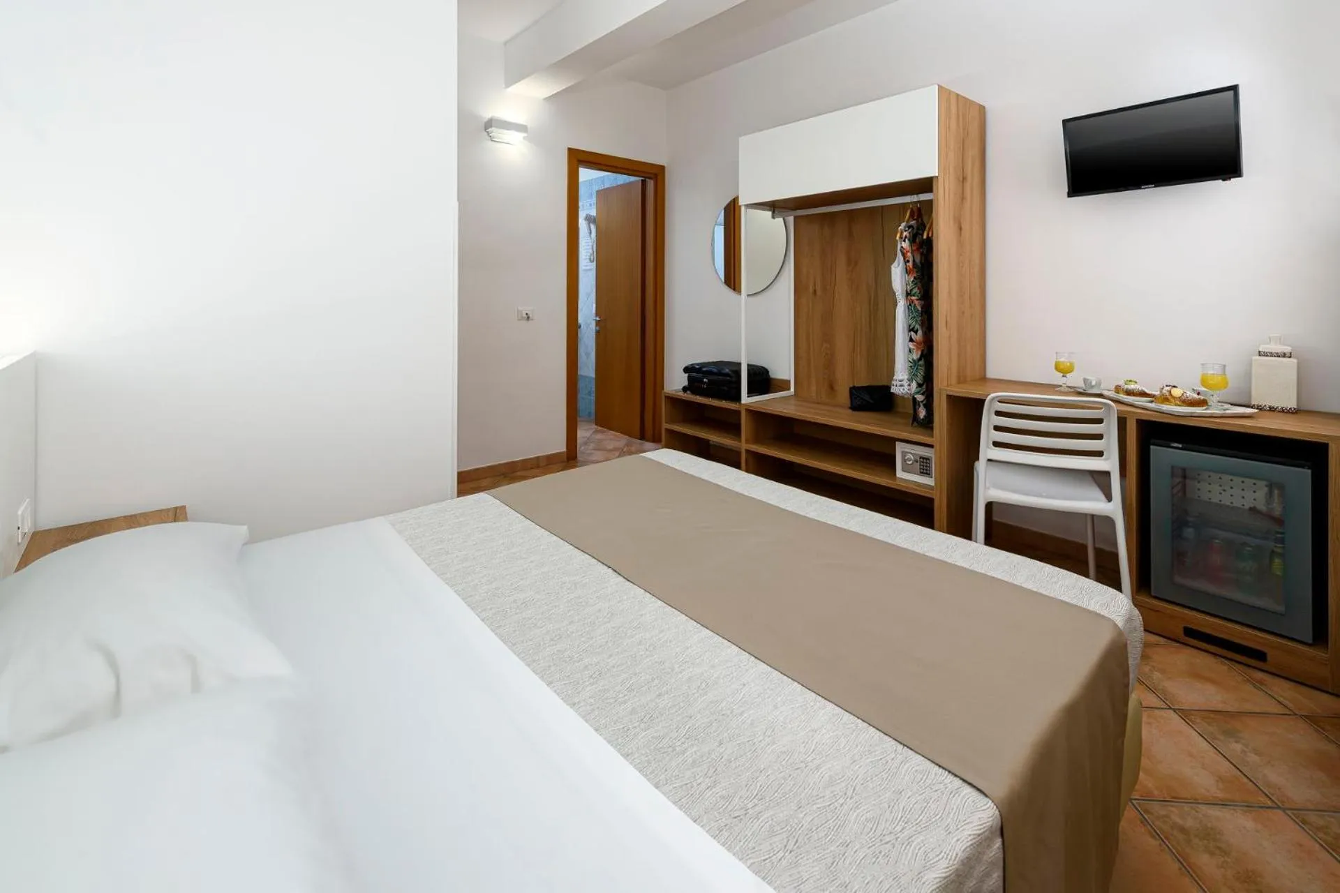 TV and multimedia, Bed in Sun Garden