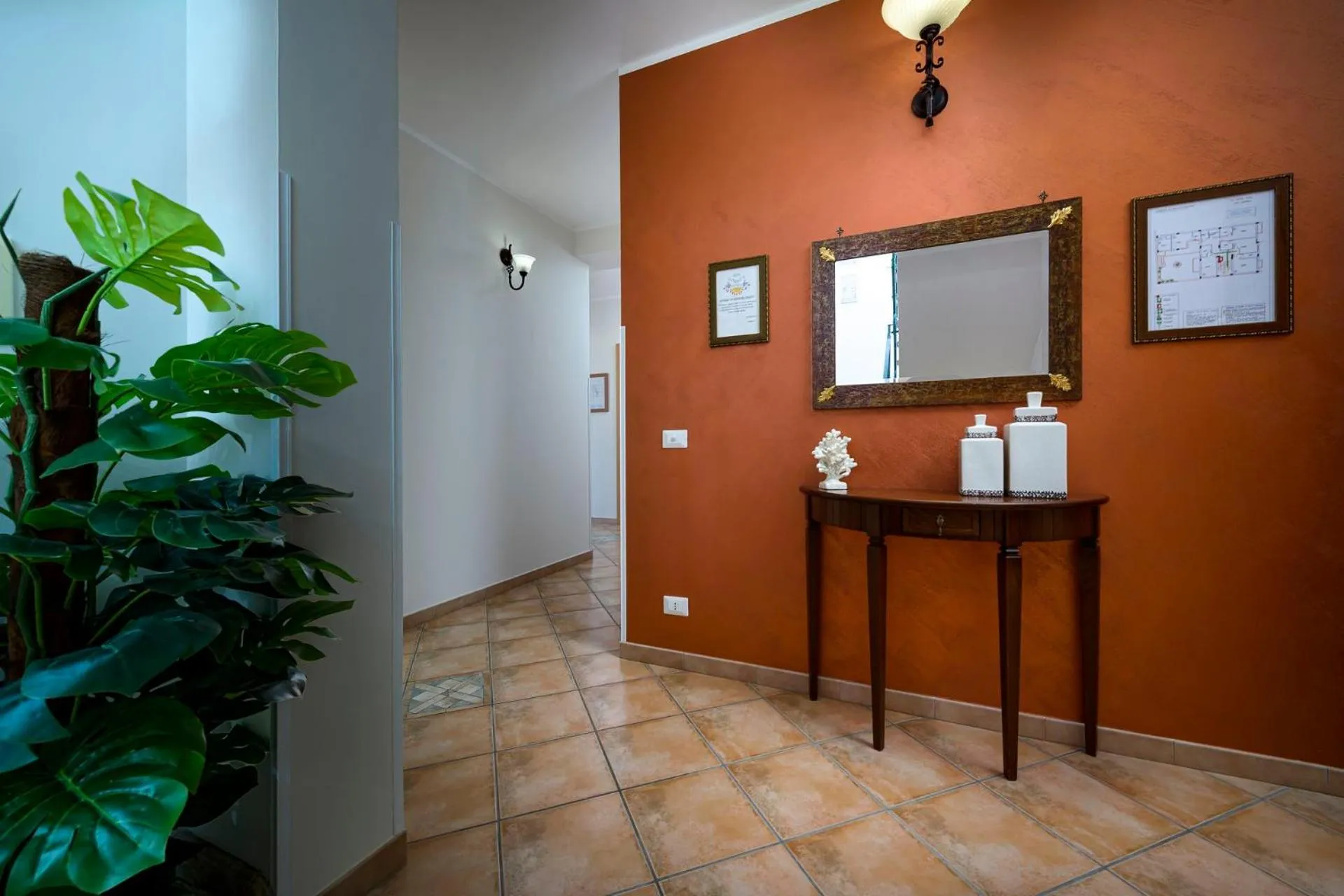 Decorative detail in Sun Garden