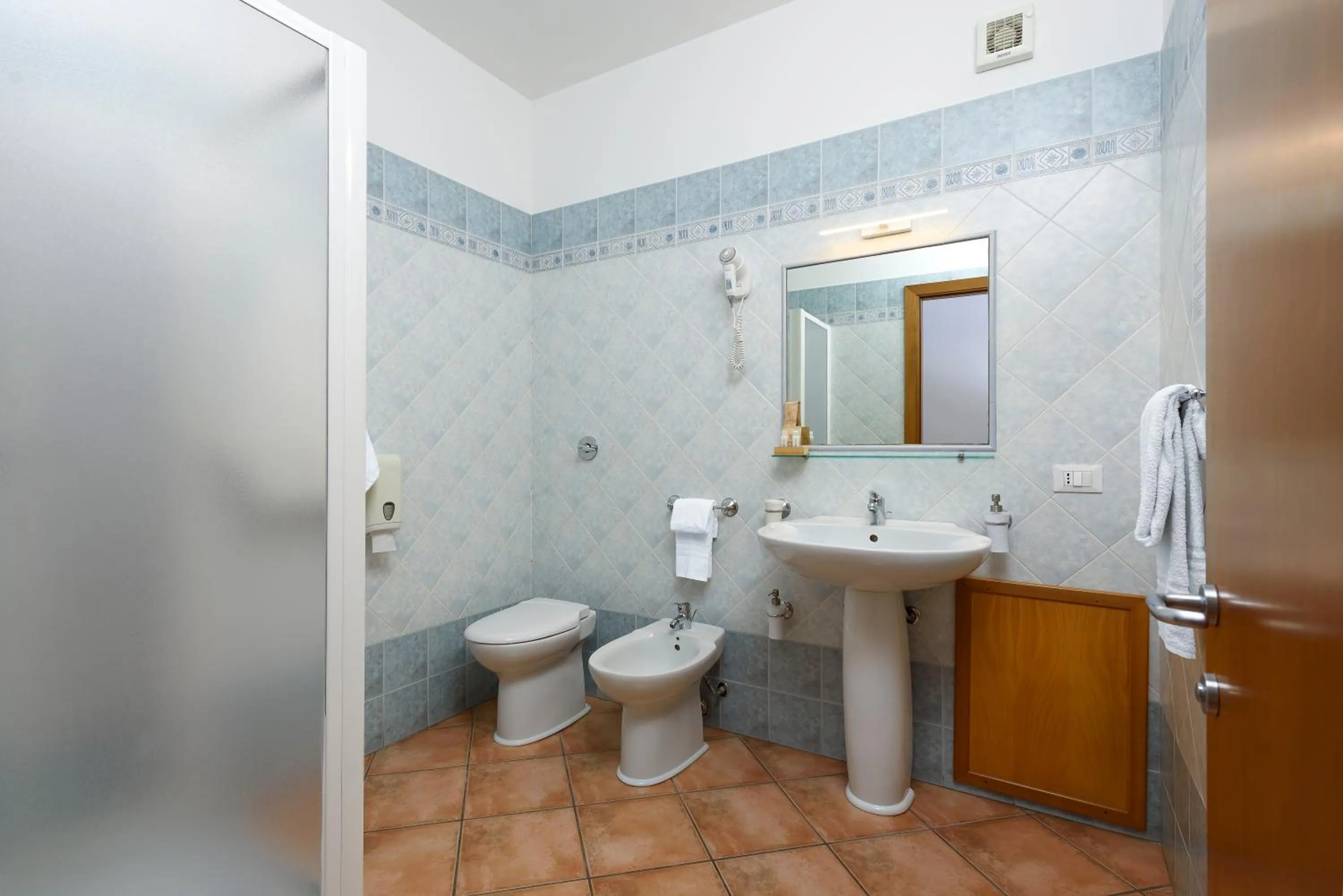 Shower in Sun Garden