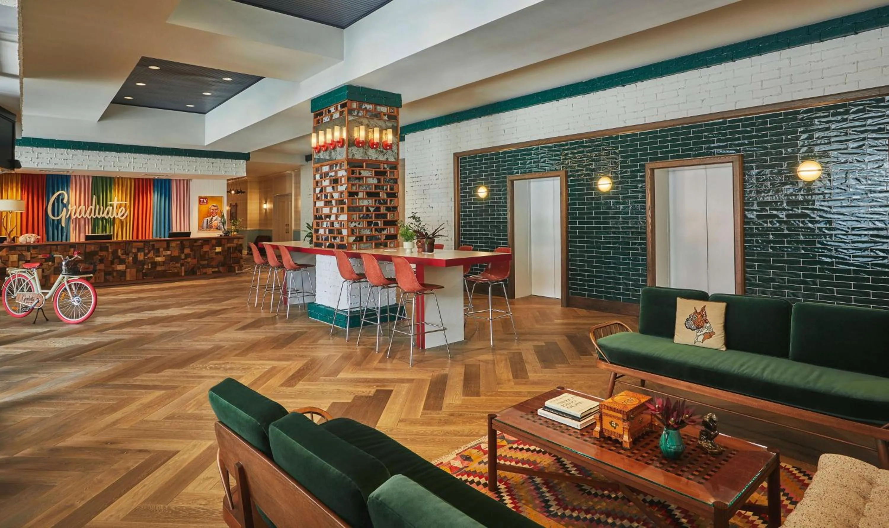 Lobby or reception in Graduate by Hilton Lincoln