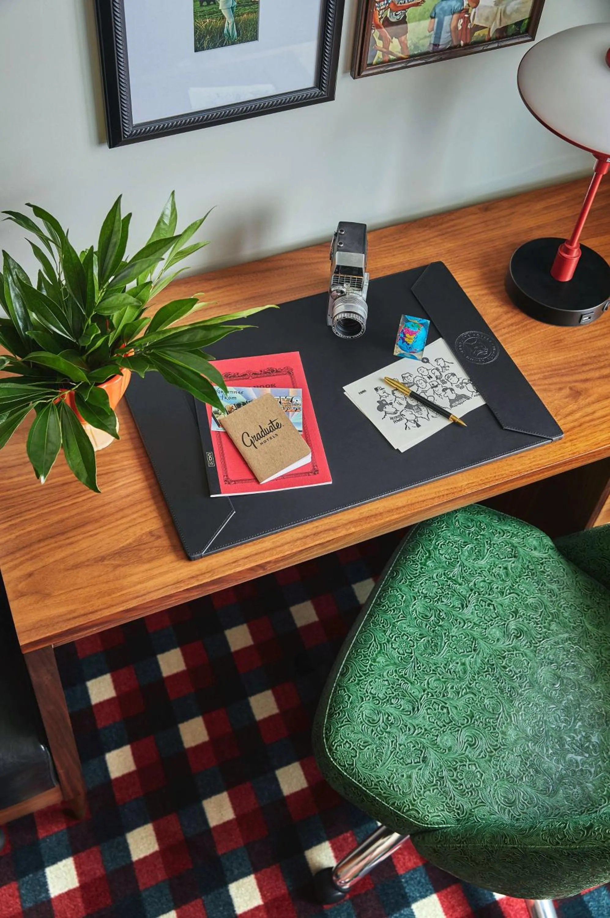 Bedroom in Graduate by Hilton Lincoln