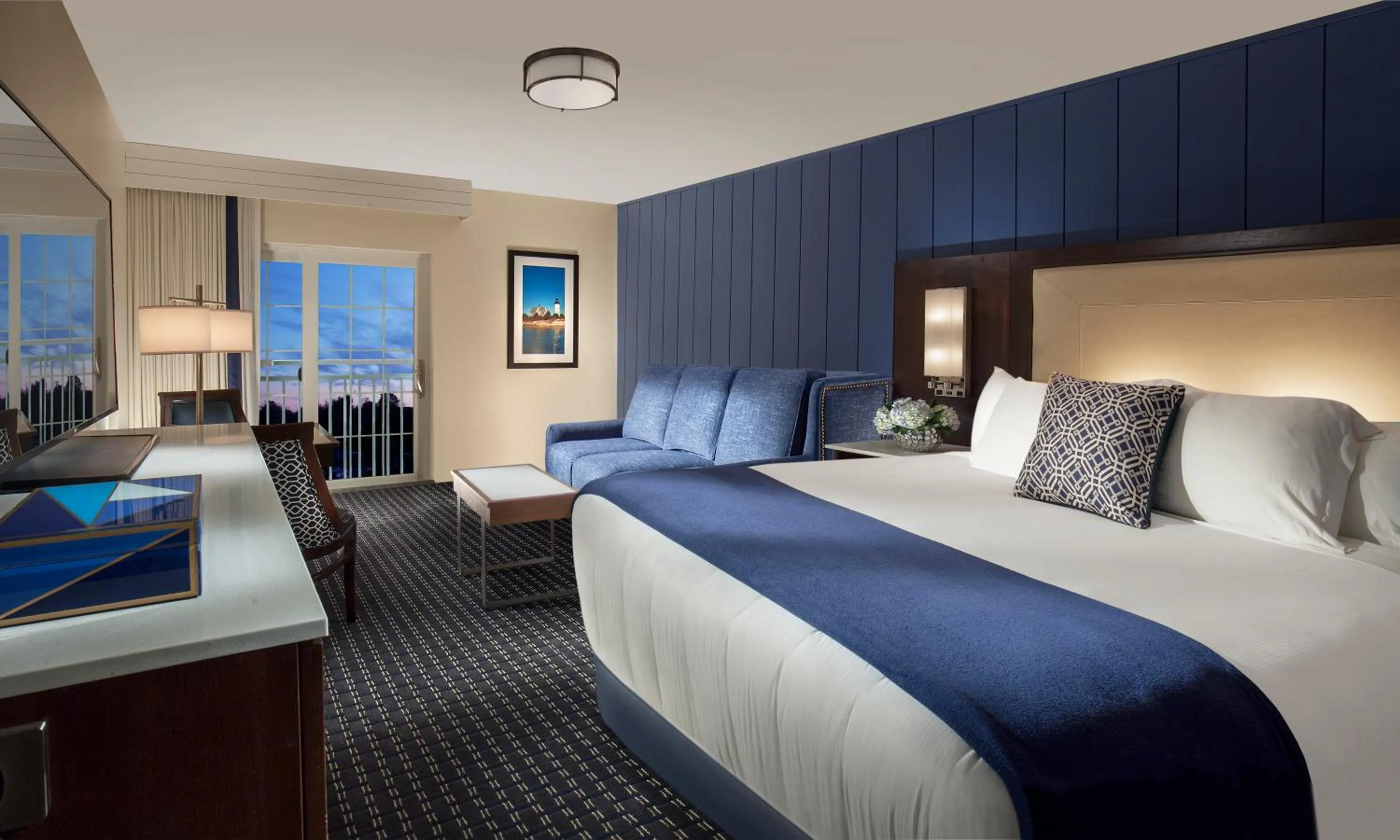 Bed in Hyannis Harbor Hotel