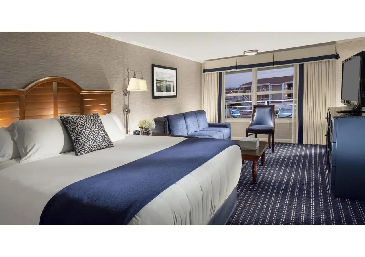 Decorative detail, Bed in Hyannis Harbor Hotel