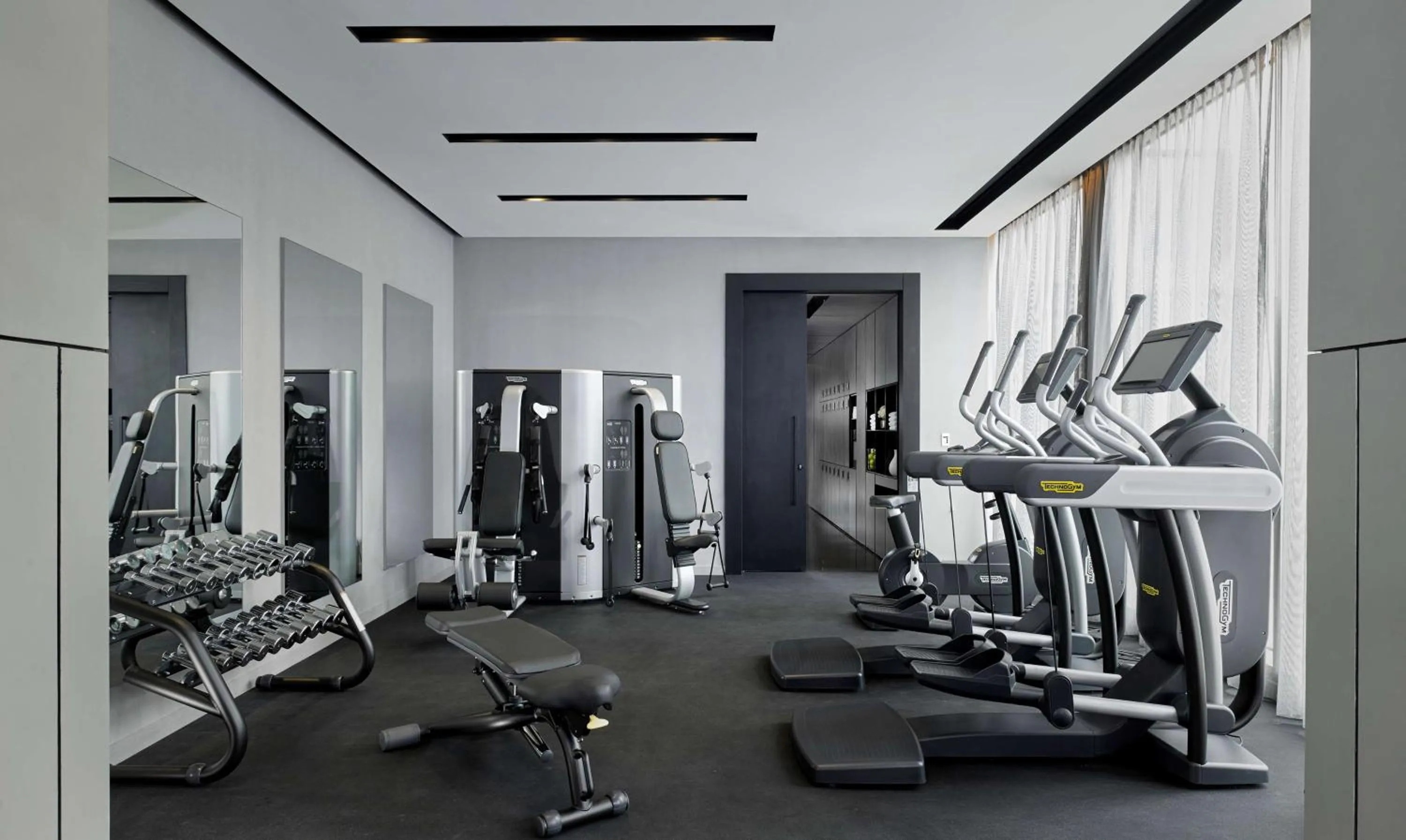 Spa and wellness centre/facilities in Park Plaza London, Park Royal