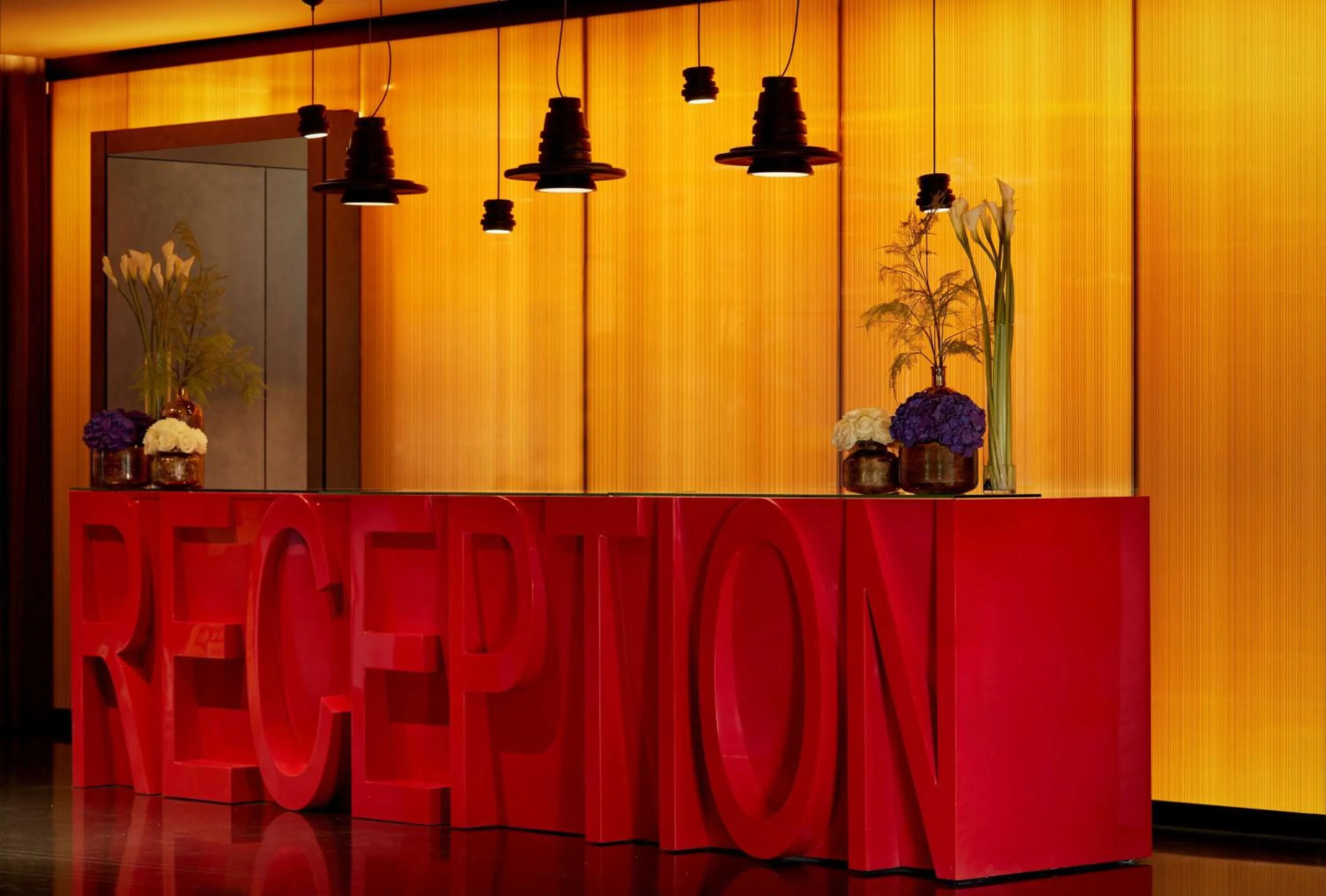 Lobby or reception in Park Plaza London, Park Royal