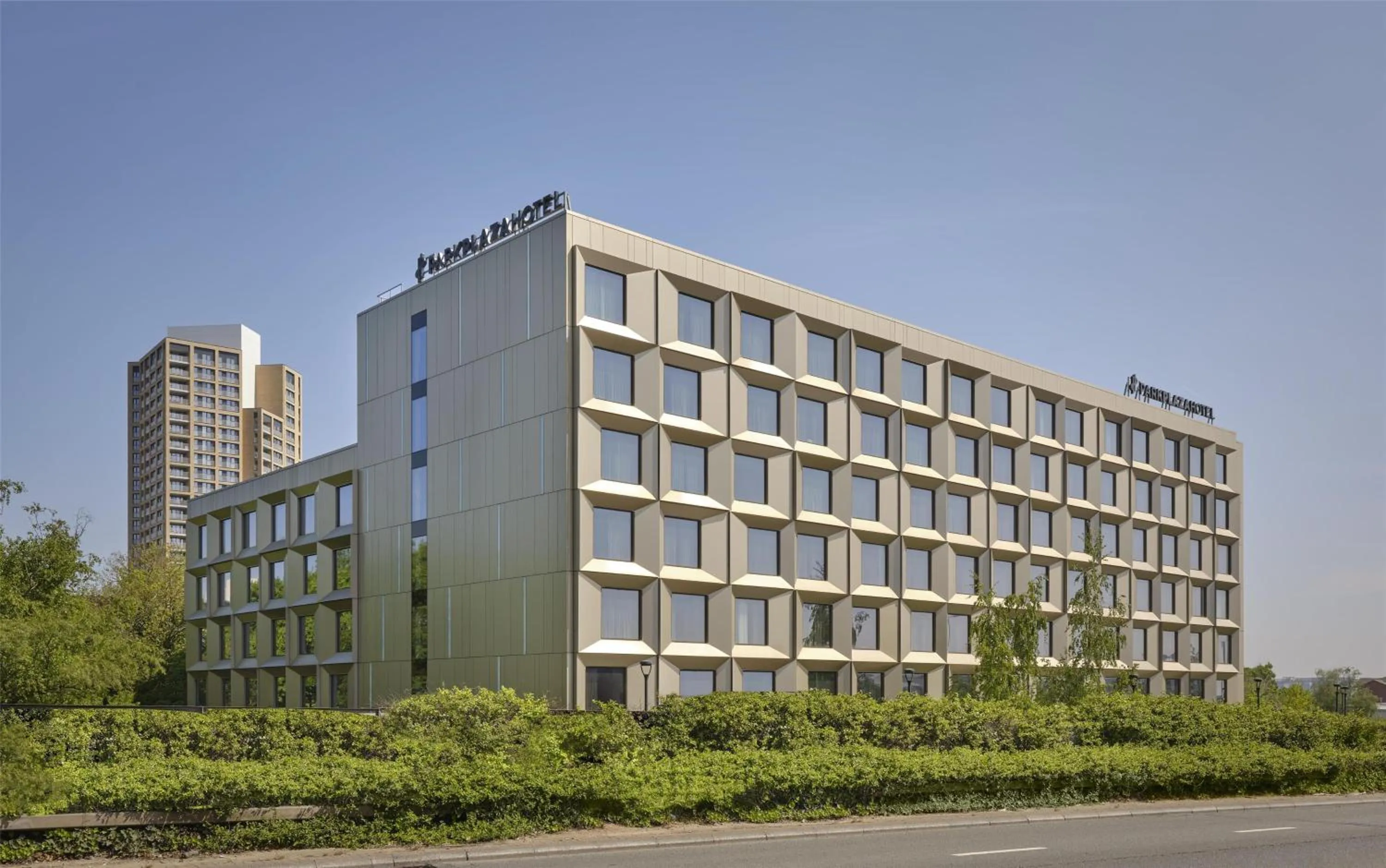 Property building in Park Plaza London, Park Royal