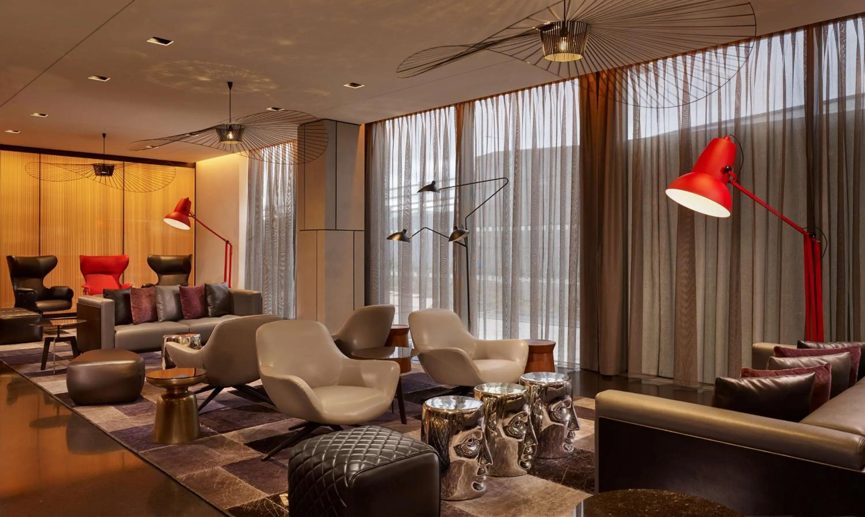 Lounge or bar in Park Plaza London, Park Royal