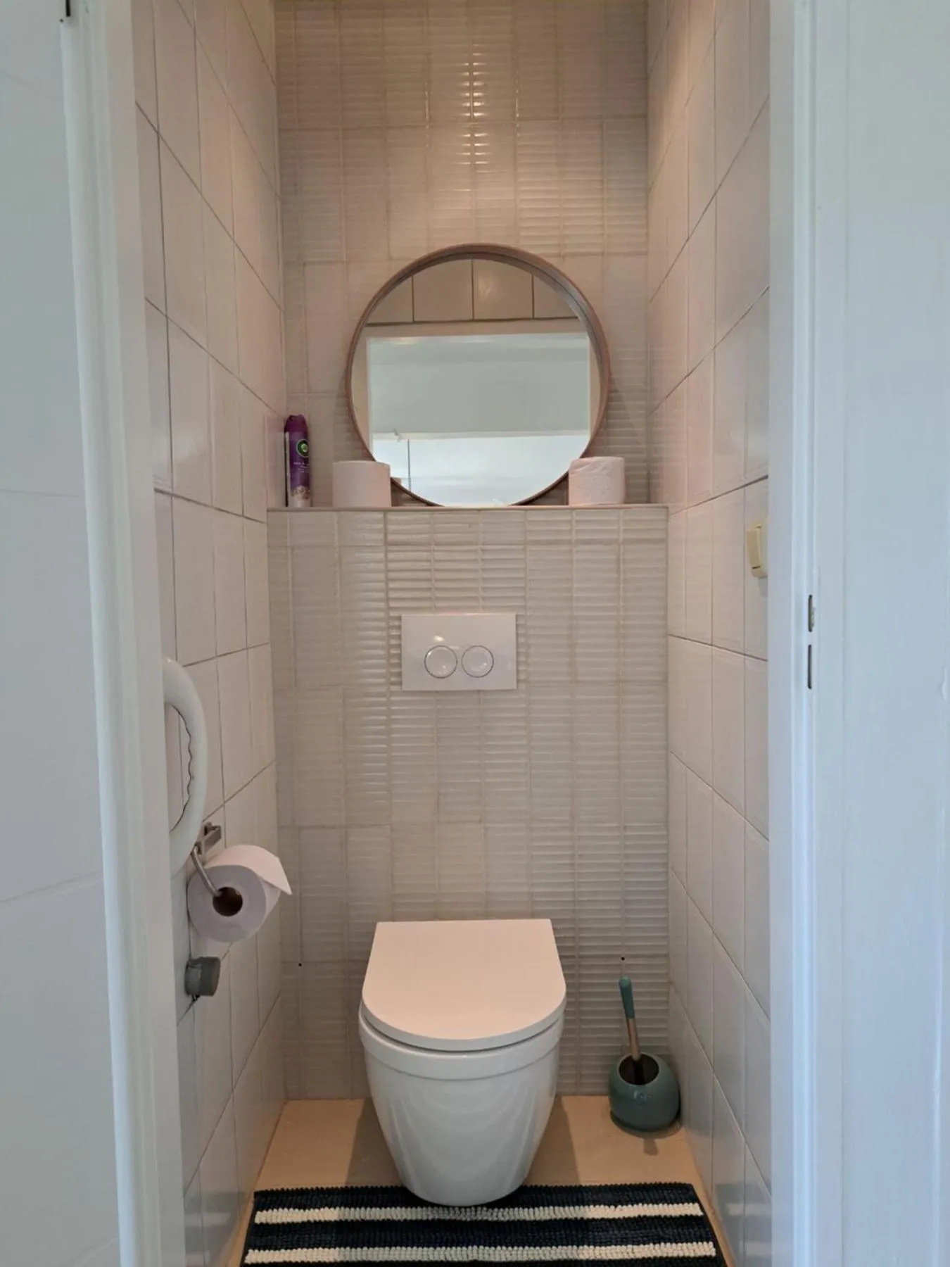 Toilet in BnBBonaire near the ocean