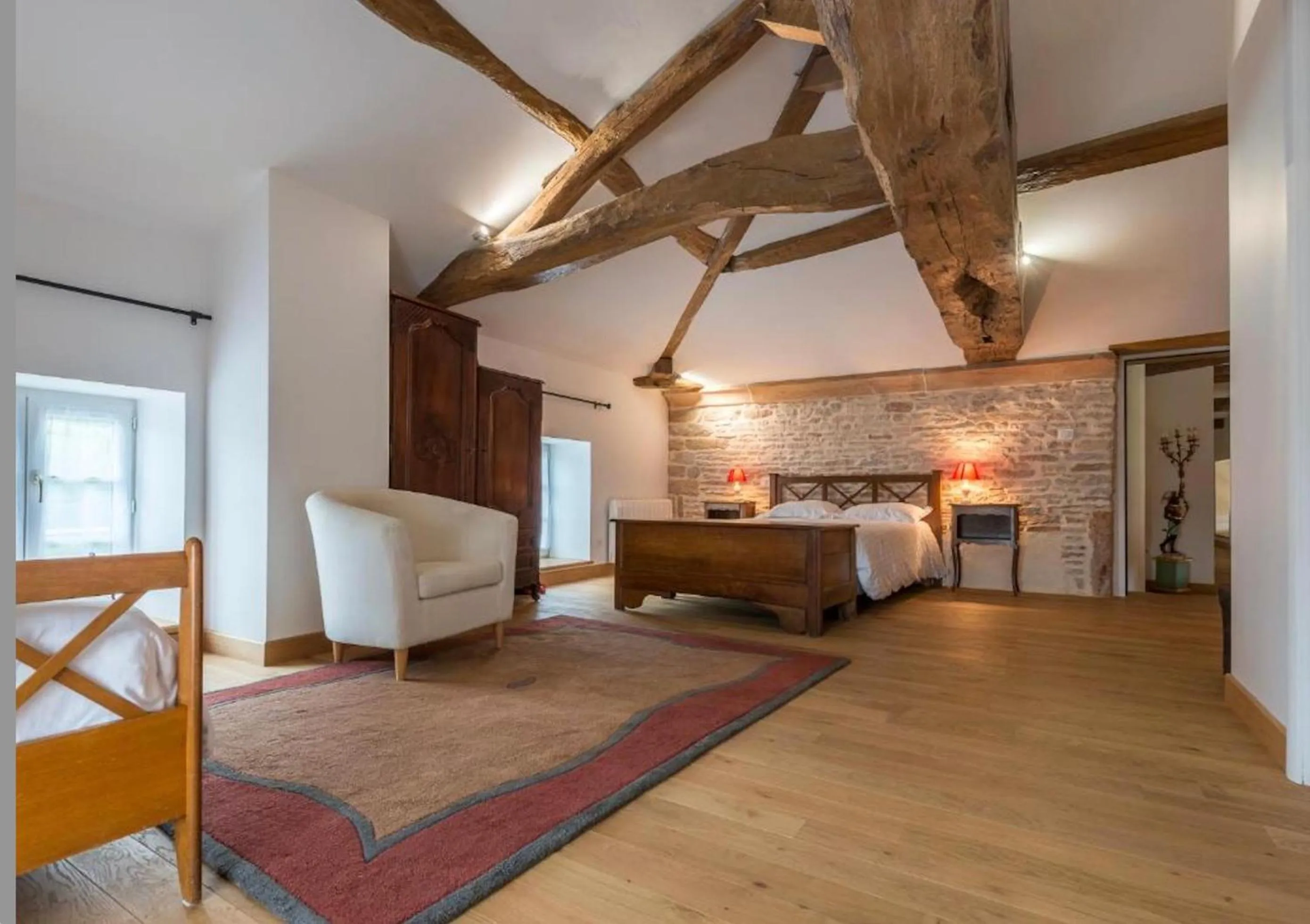 Photo of the whole room, Bed in Le Logis D'Azé