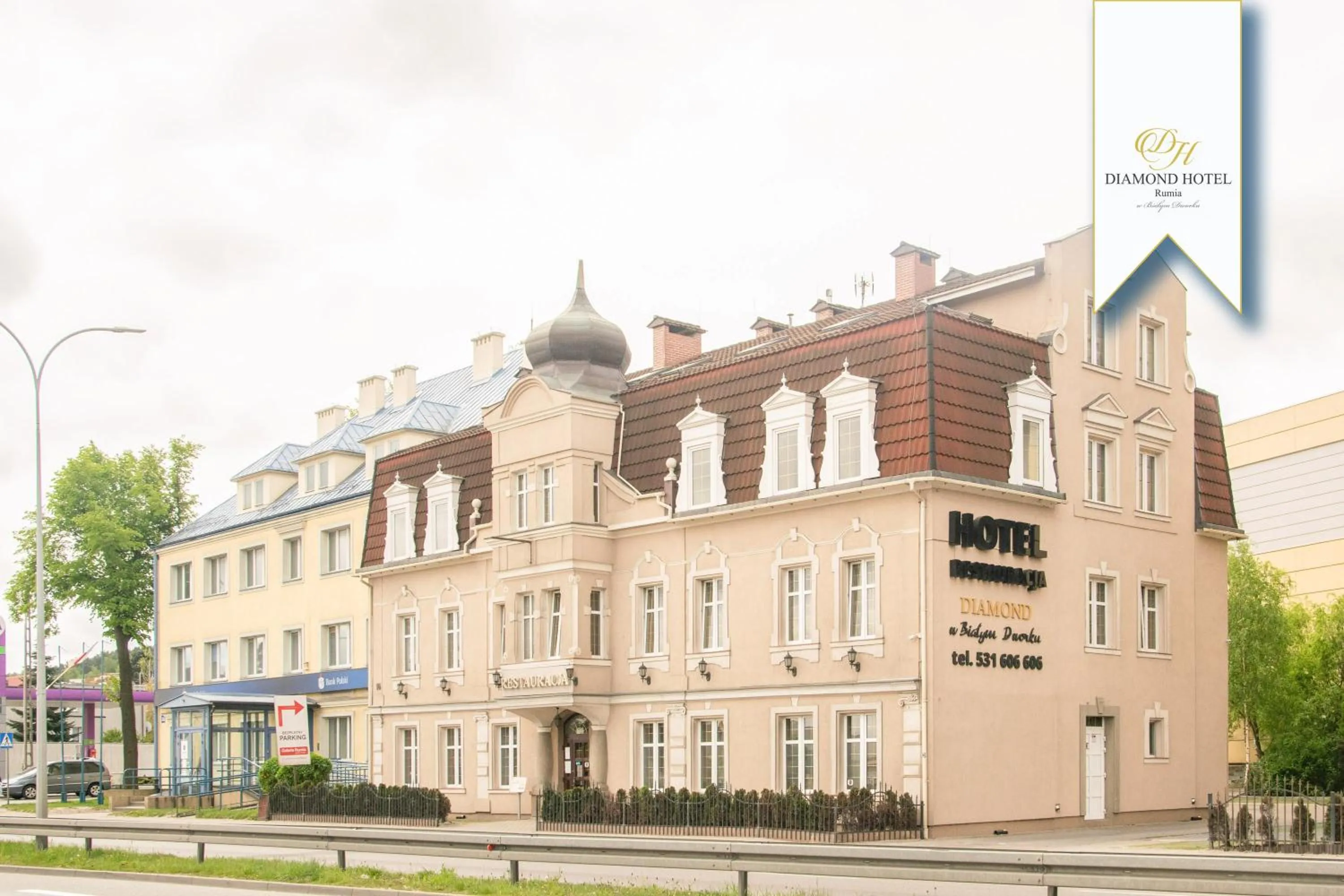 Property building in Hotel Diamond w Białym Dworku