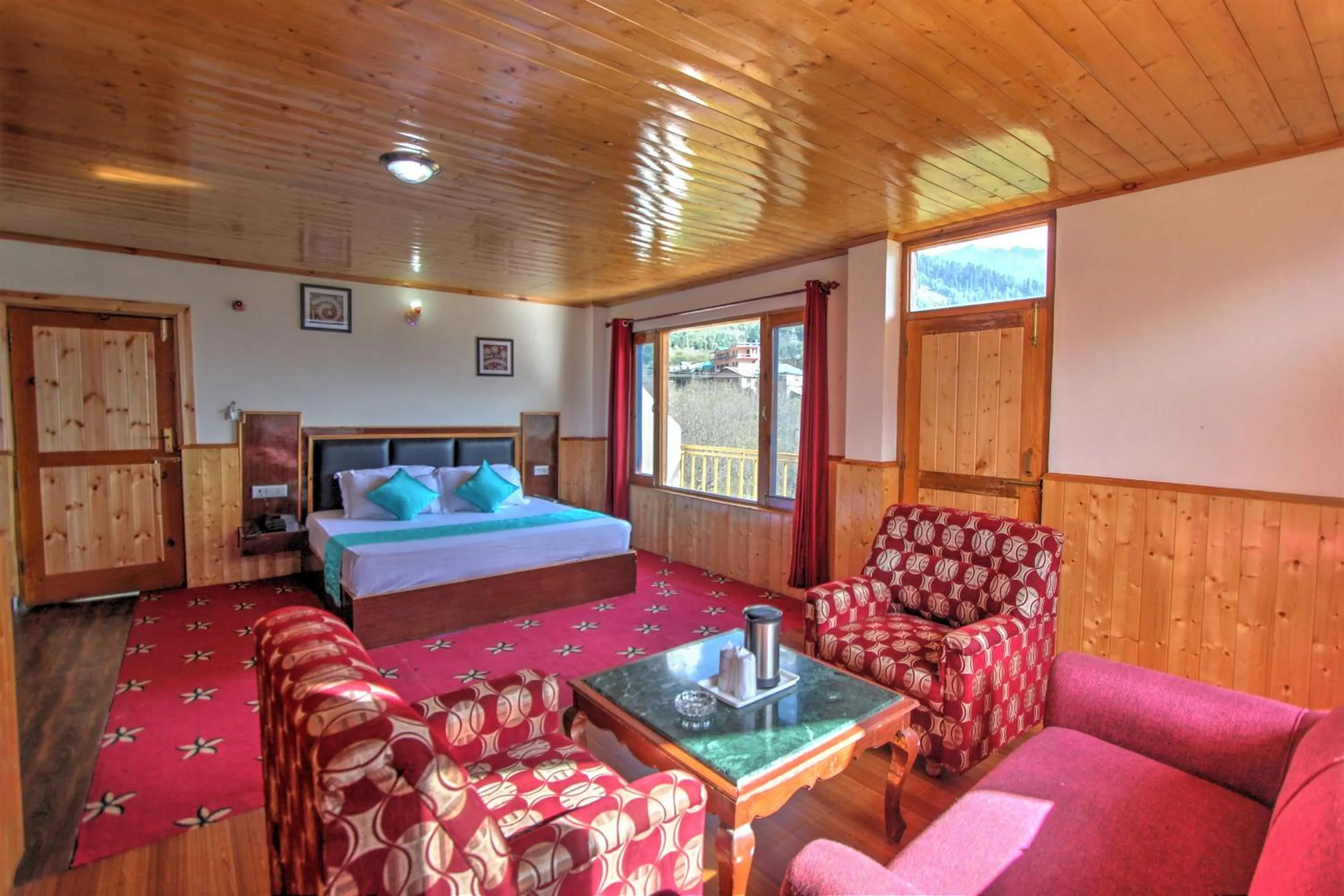 Bedroom, Bed in Hotel Mountain face by Snow City Hotels