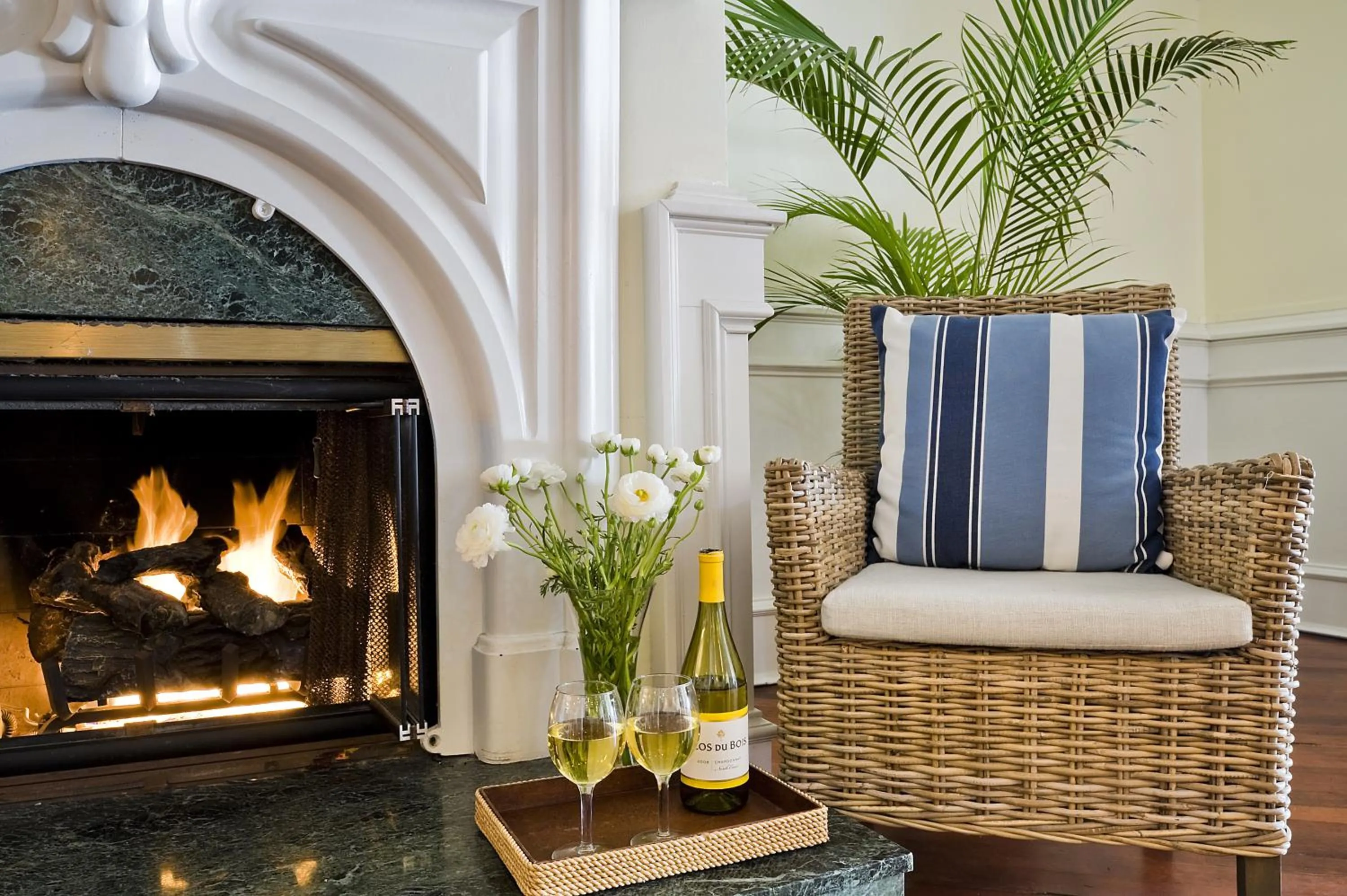 Decorative detail in Newport Beach Hotel