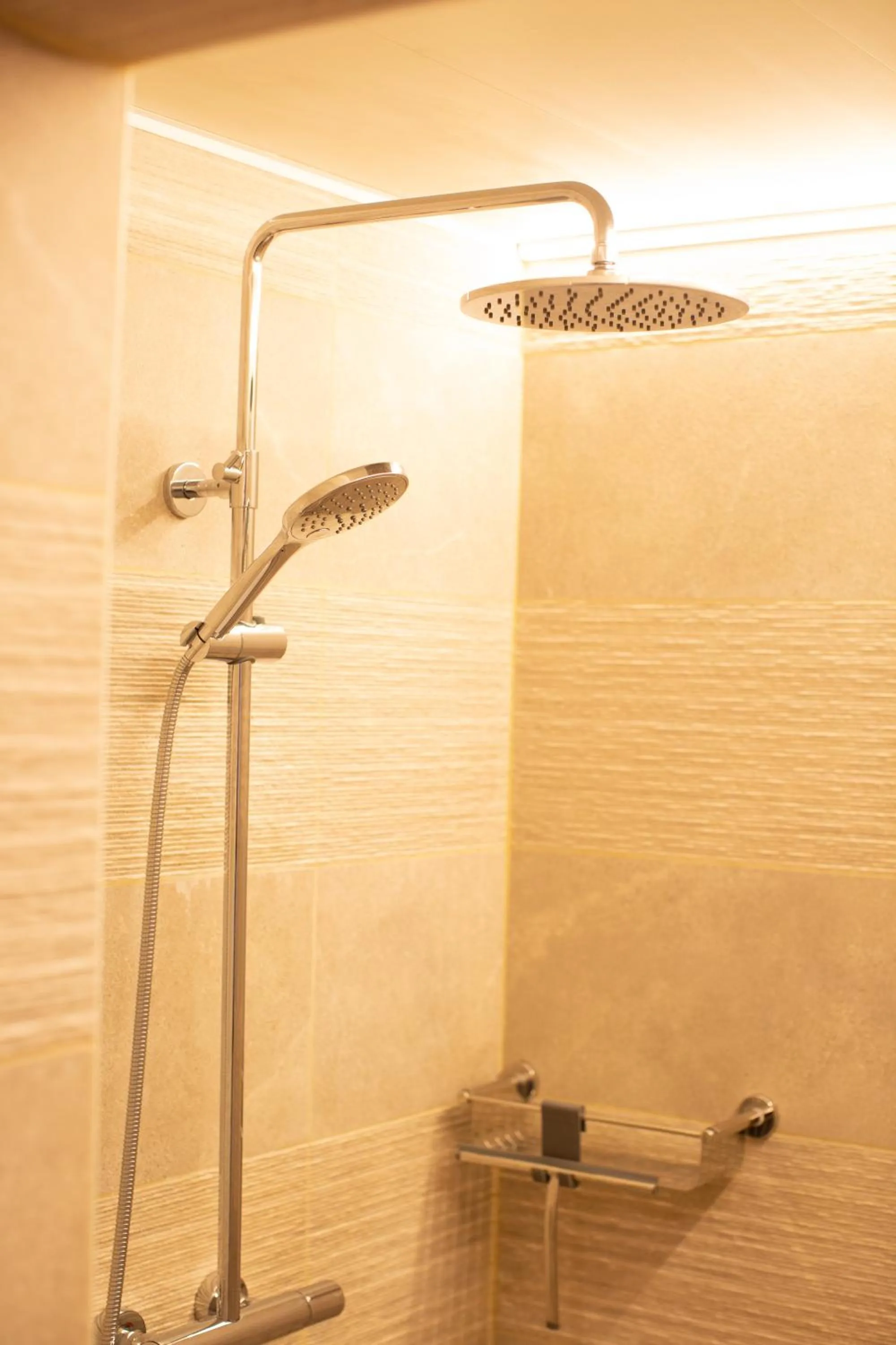 Shower in Het Hemelsveld