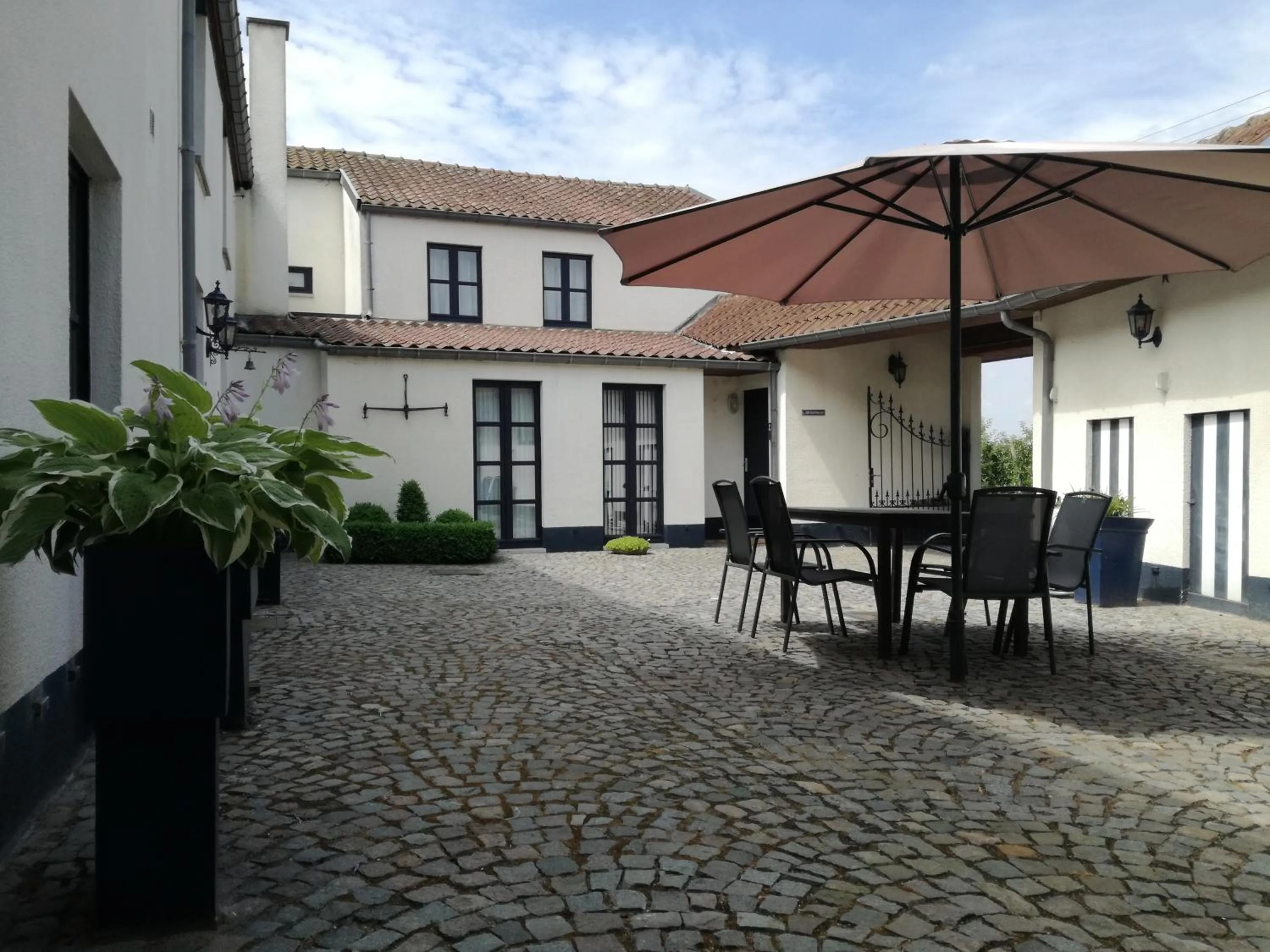 Facade/entrance in Het Hemelsveld