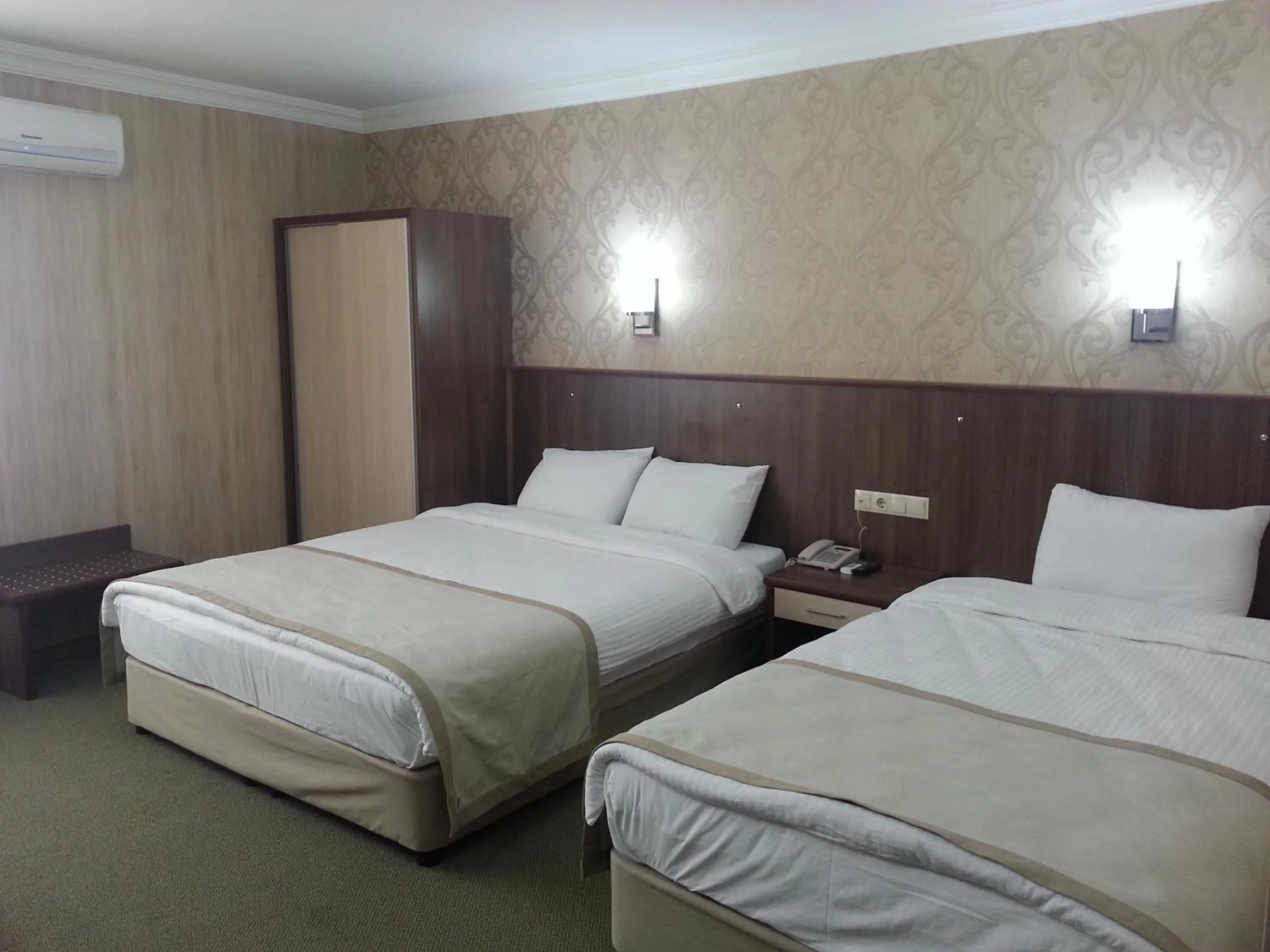 Photo of the whole room in Hosta Otel
