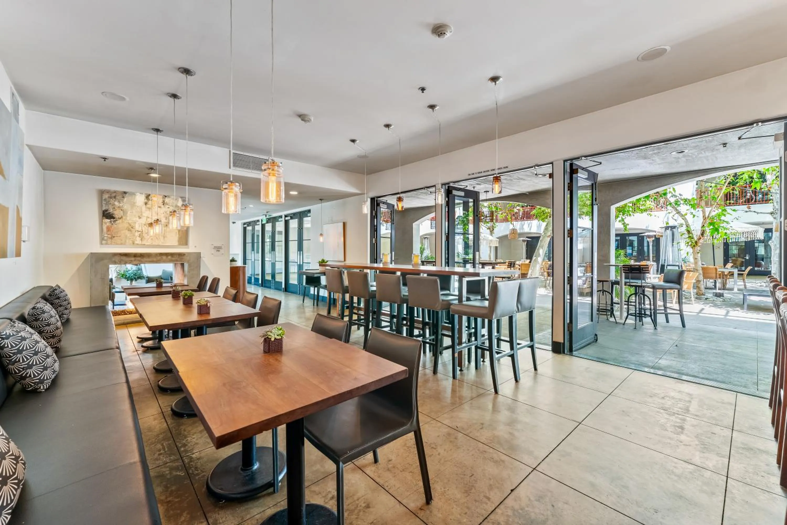 Hotel Casa 425 + Lounge, A Four Sisters Inn