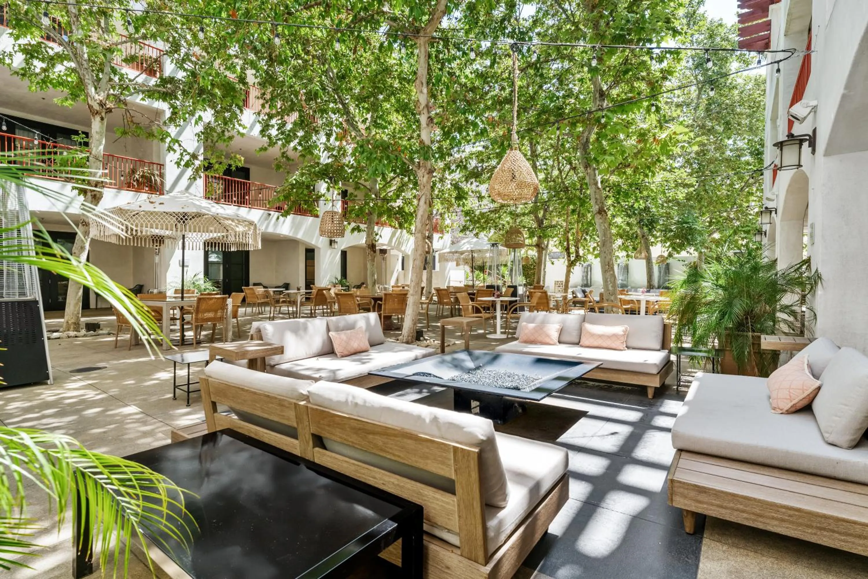 Hotel Casa 425 + Lounge, A Four Sisters Inn