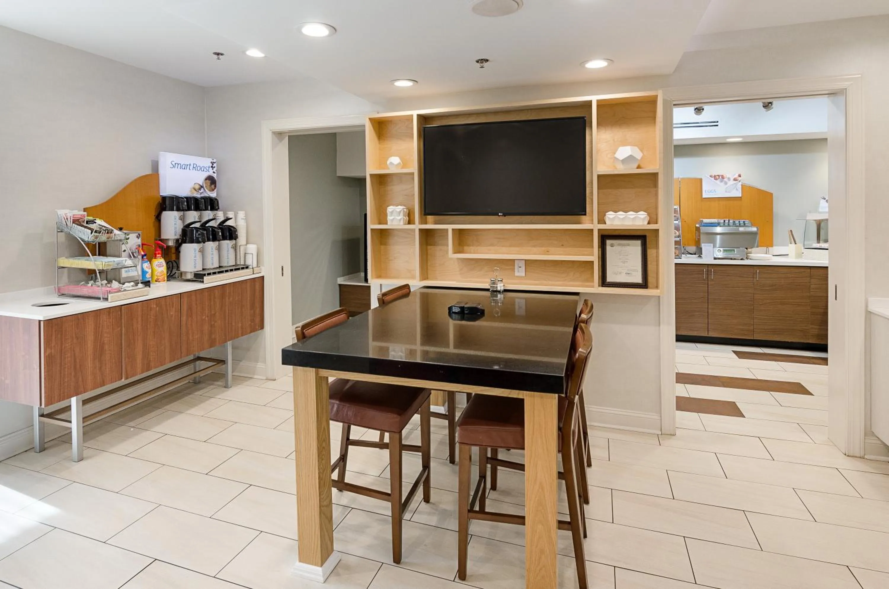 Breakfast in Holiday Inn Express Lexington by IHG