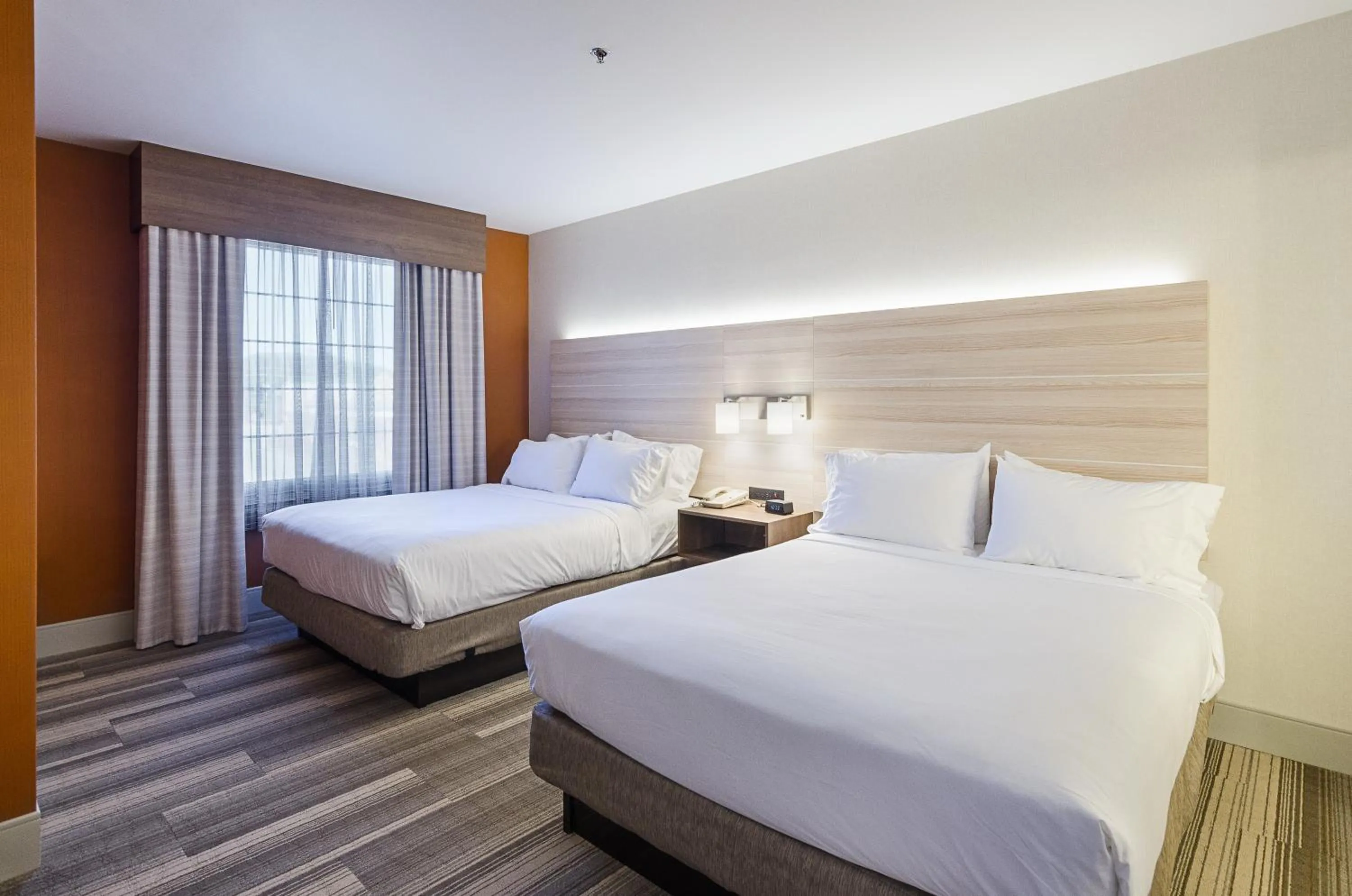 Bedroom, Bed in Holiday Inn Express Lexington by IHG