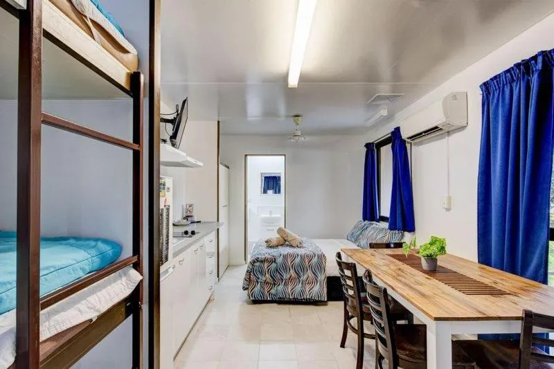 Bed in Kurrimine Beach Holiday Park