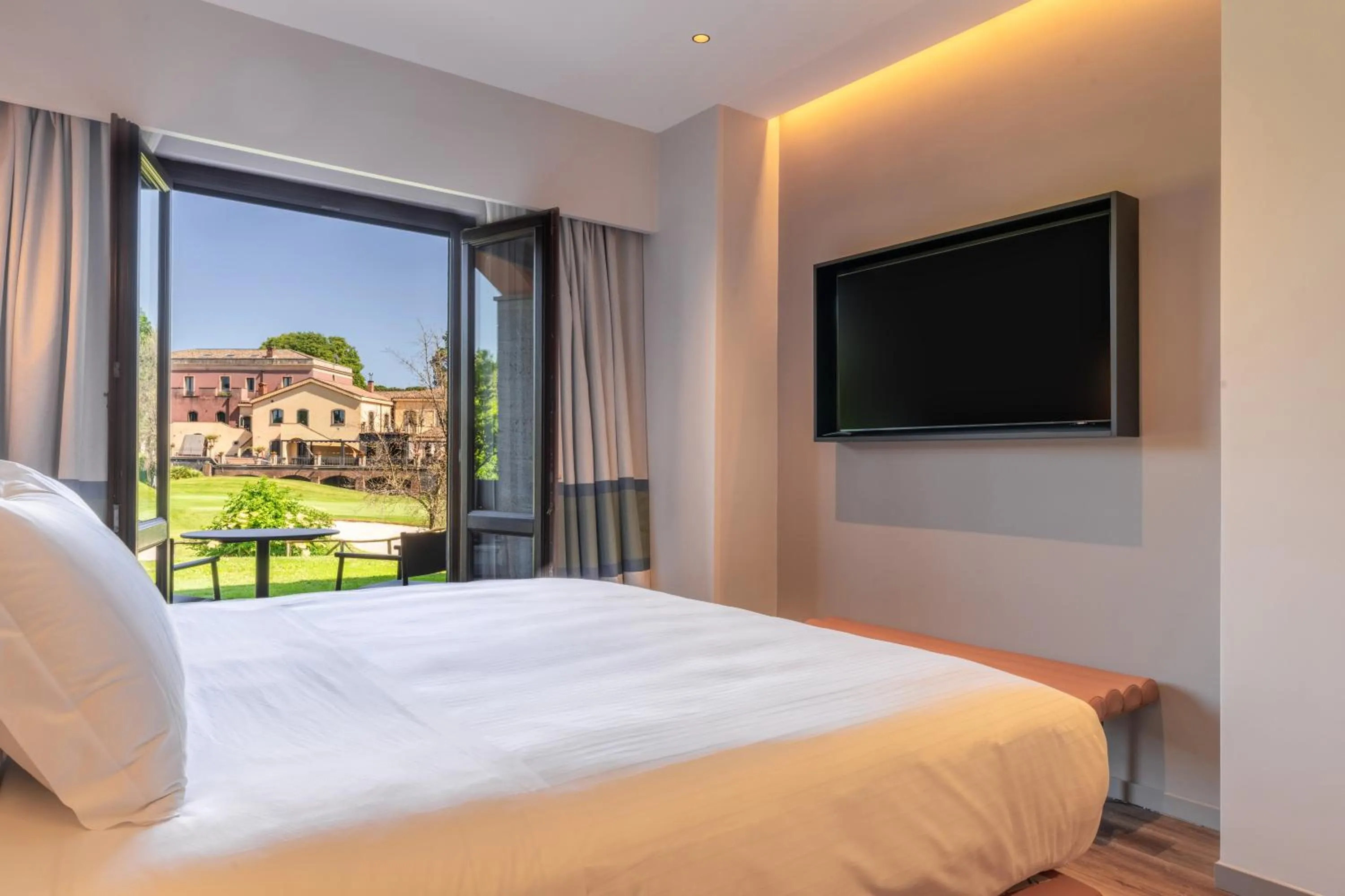 Bed in Picciolo Etna Golf Resort & Spa, Curio Collection by Hilton