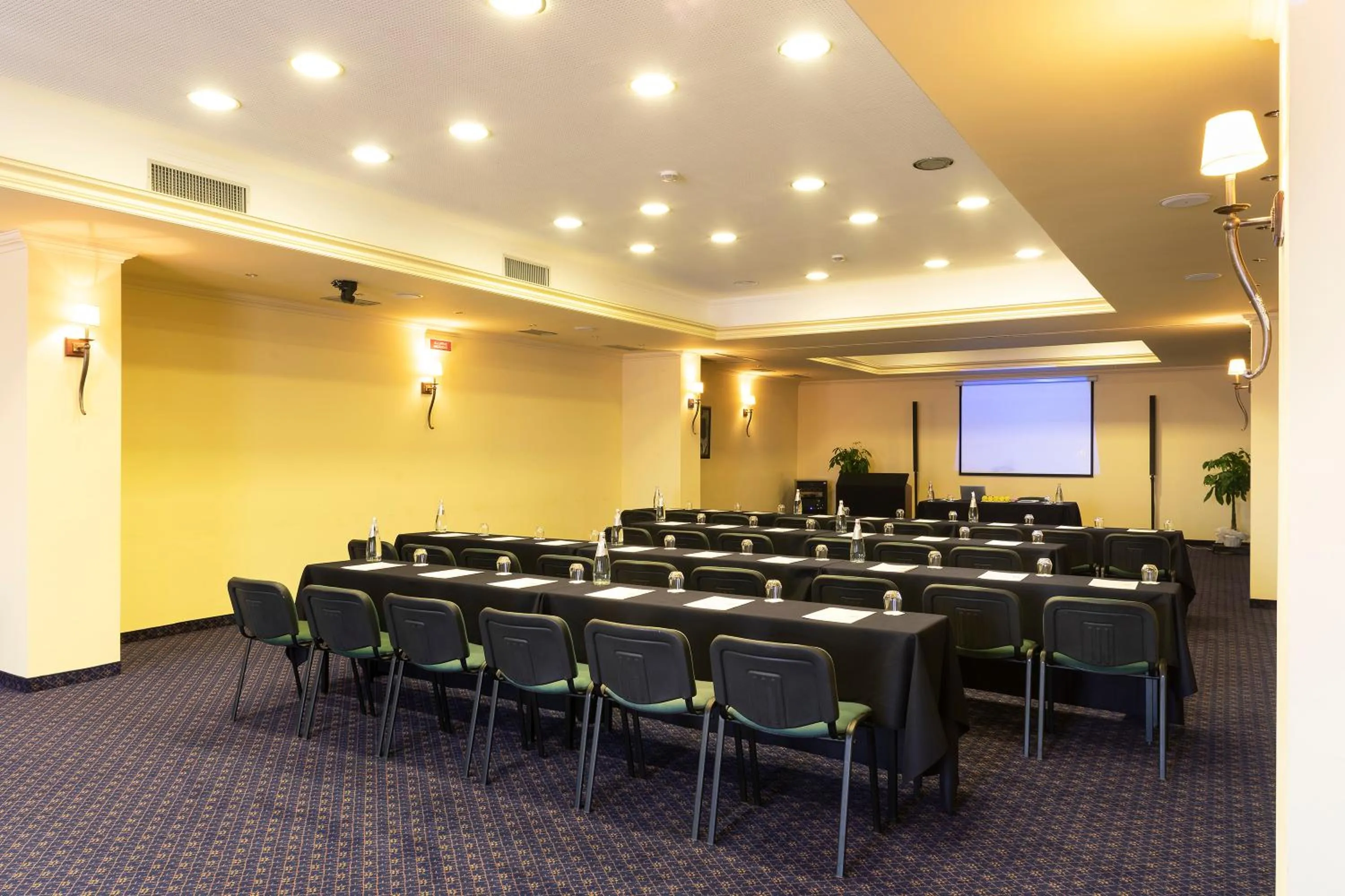 Business facilities in Picciolo Etna Golf Resort & Spa, Curio Collection by Hilton