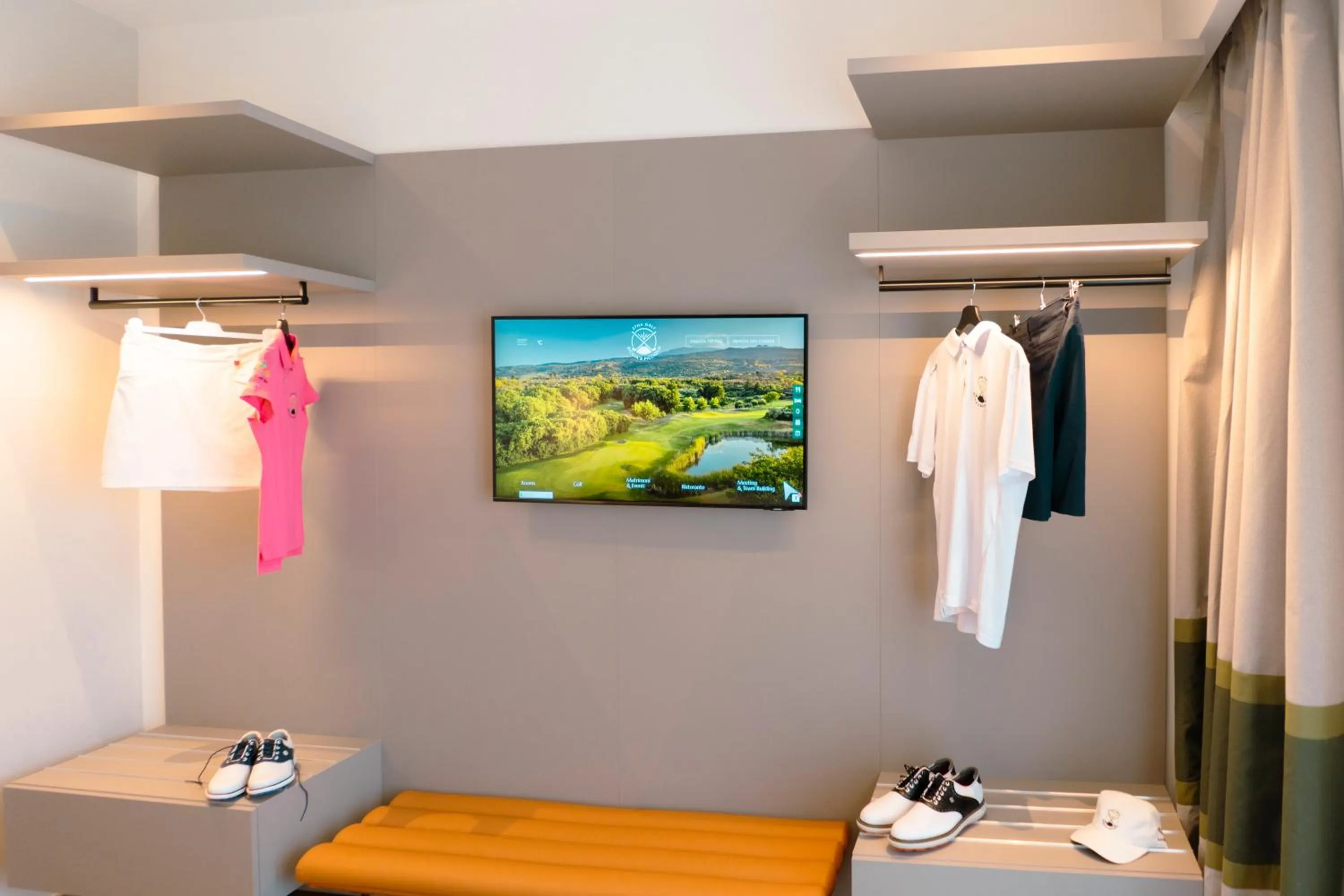 wardrobe in Picciolo Etna Golf Resort & Spa, Curio Collection by Hilton