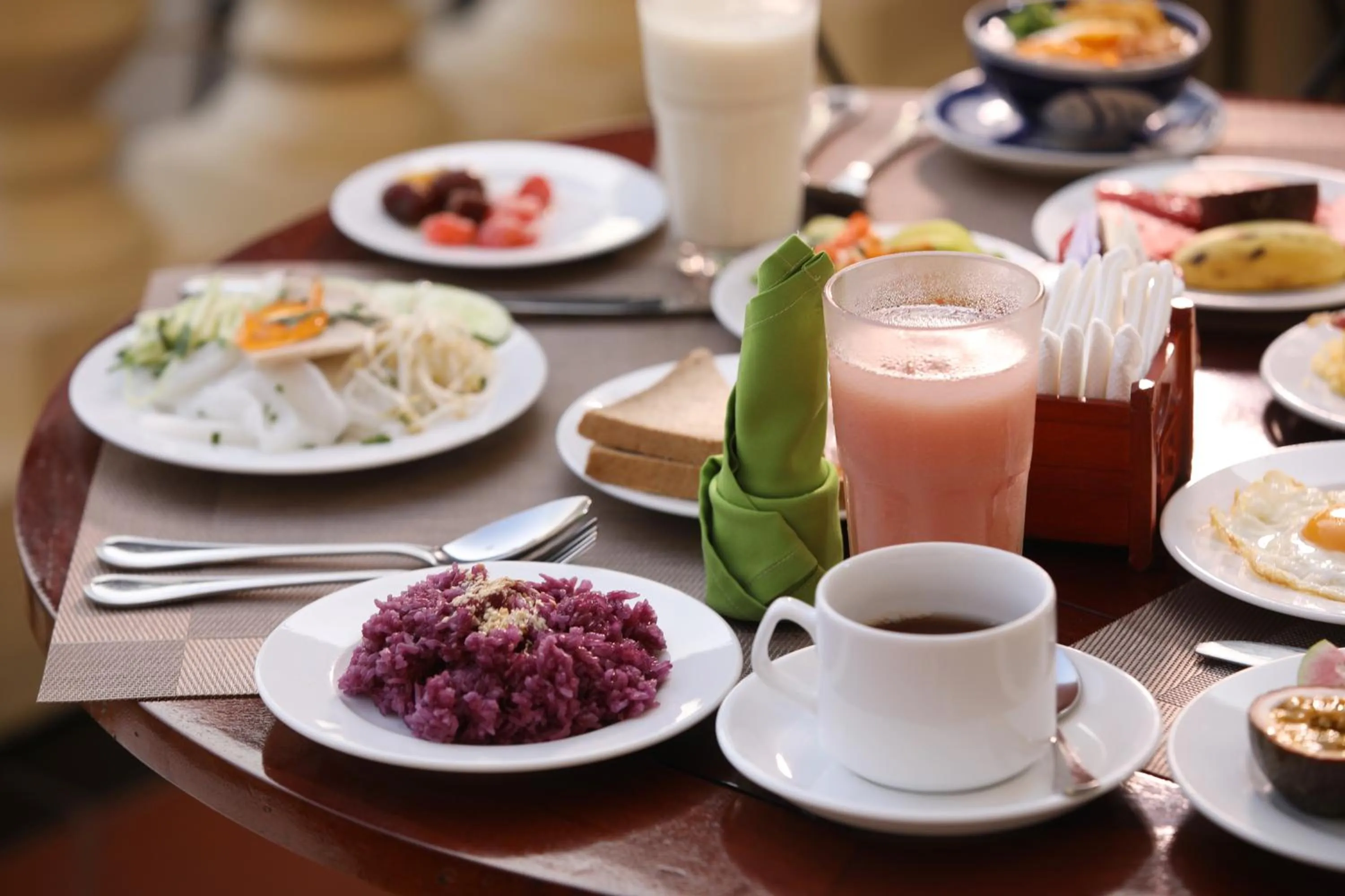 Food and drinks in Victoria Chau Doc Hotel