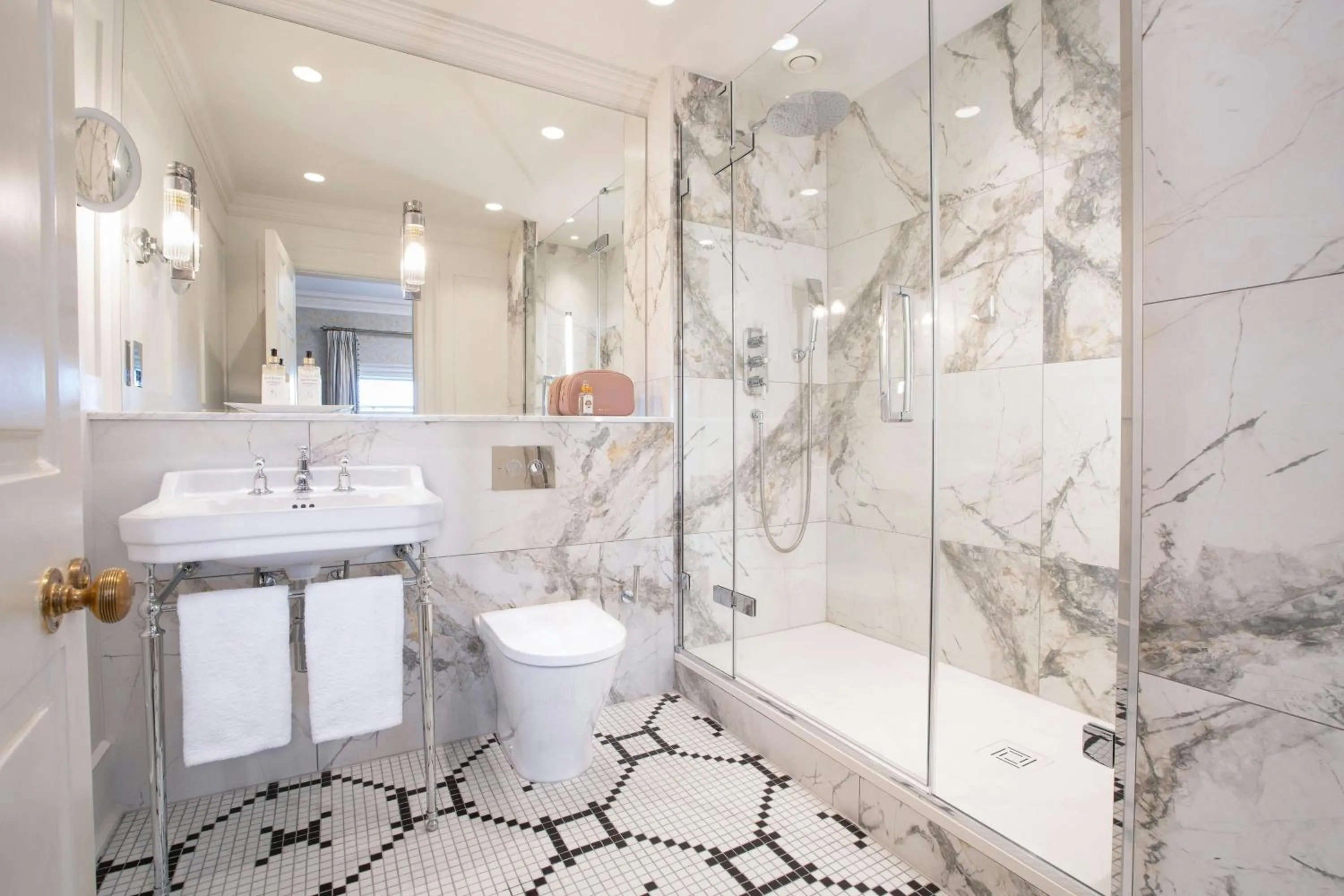 Bathroom in Mount Juliet Estate, Autograph Collection