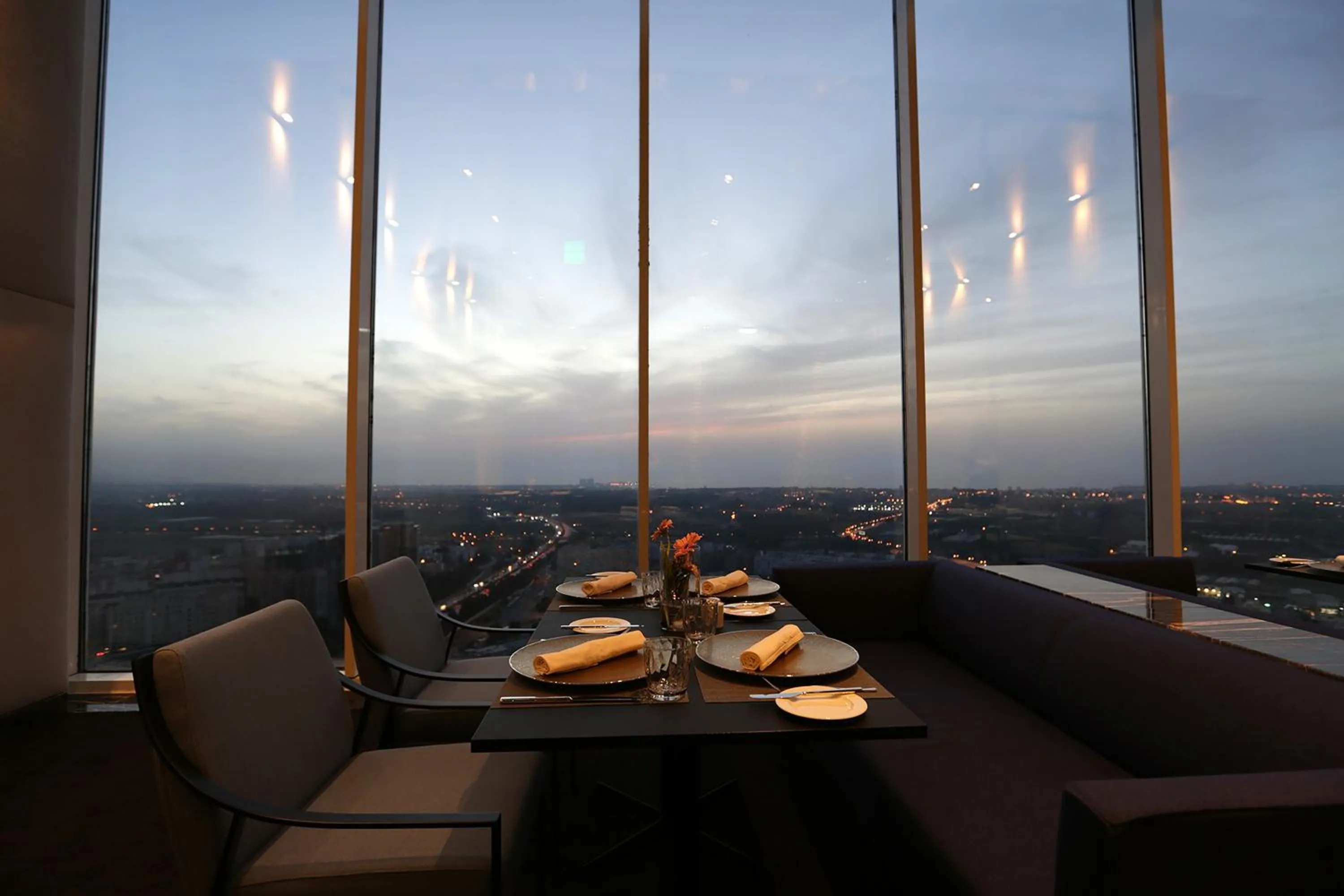 Restaurant/places to eat in Holiday Inn Algiers - Cheraga Tower by IHG