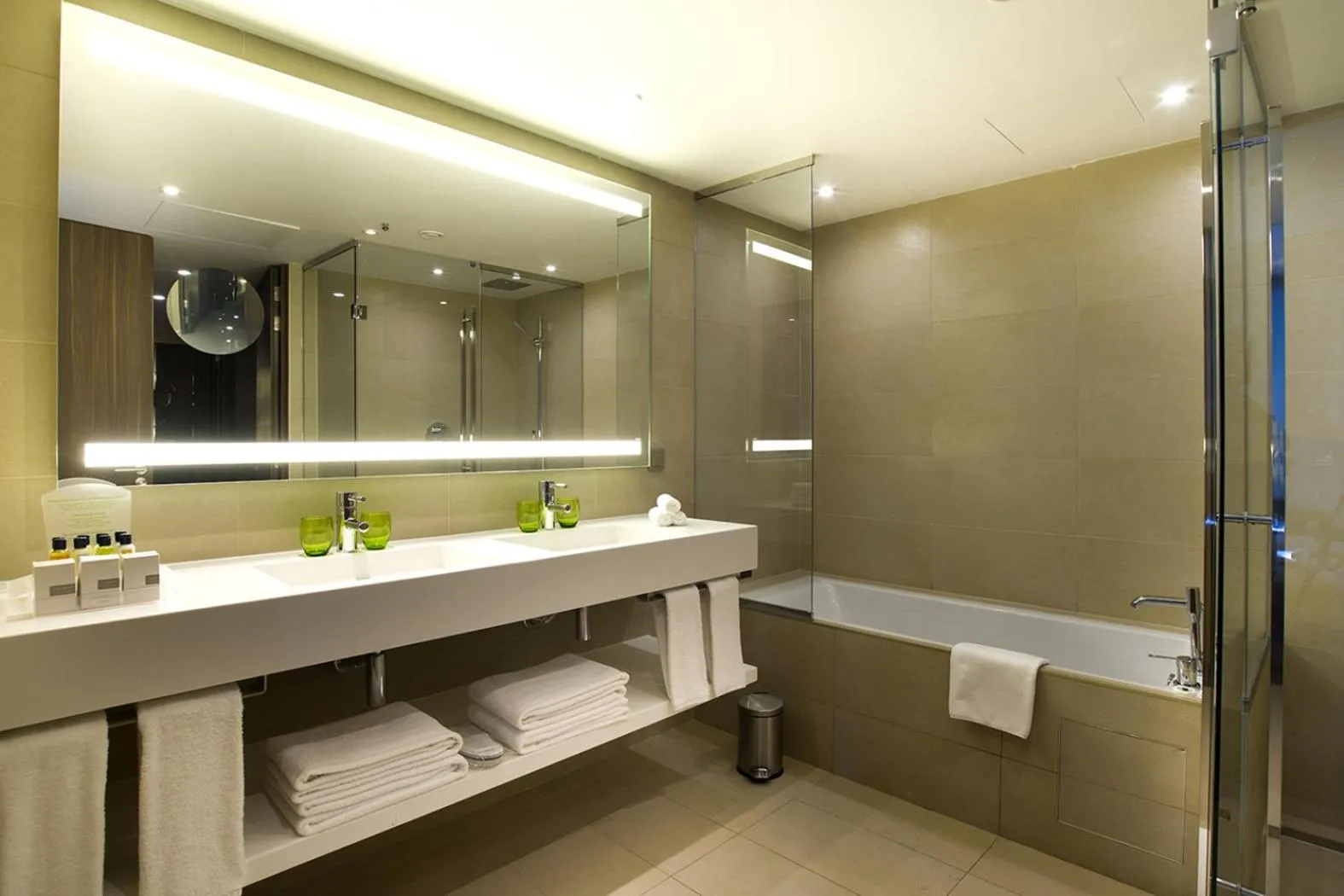 Bathroom in Holiday Inn Algiers - Cheraga Tower by IHG