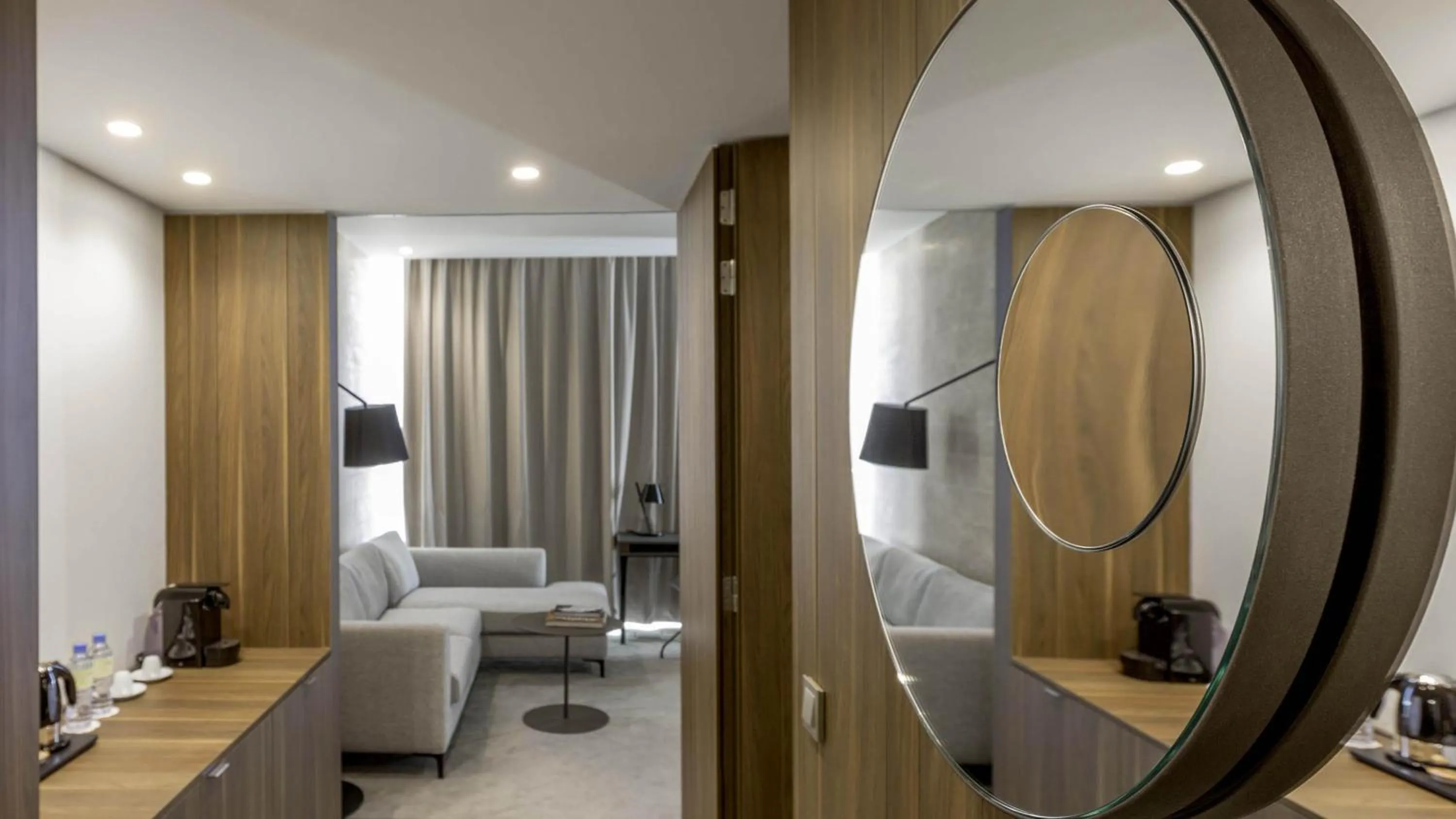 Photo of the whole room in Holiday Inn Algiers - Cheraga Tower by IHG