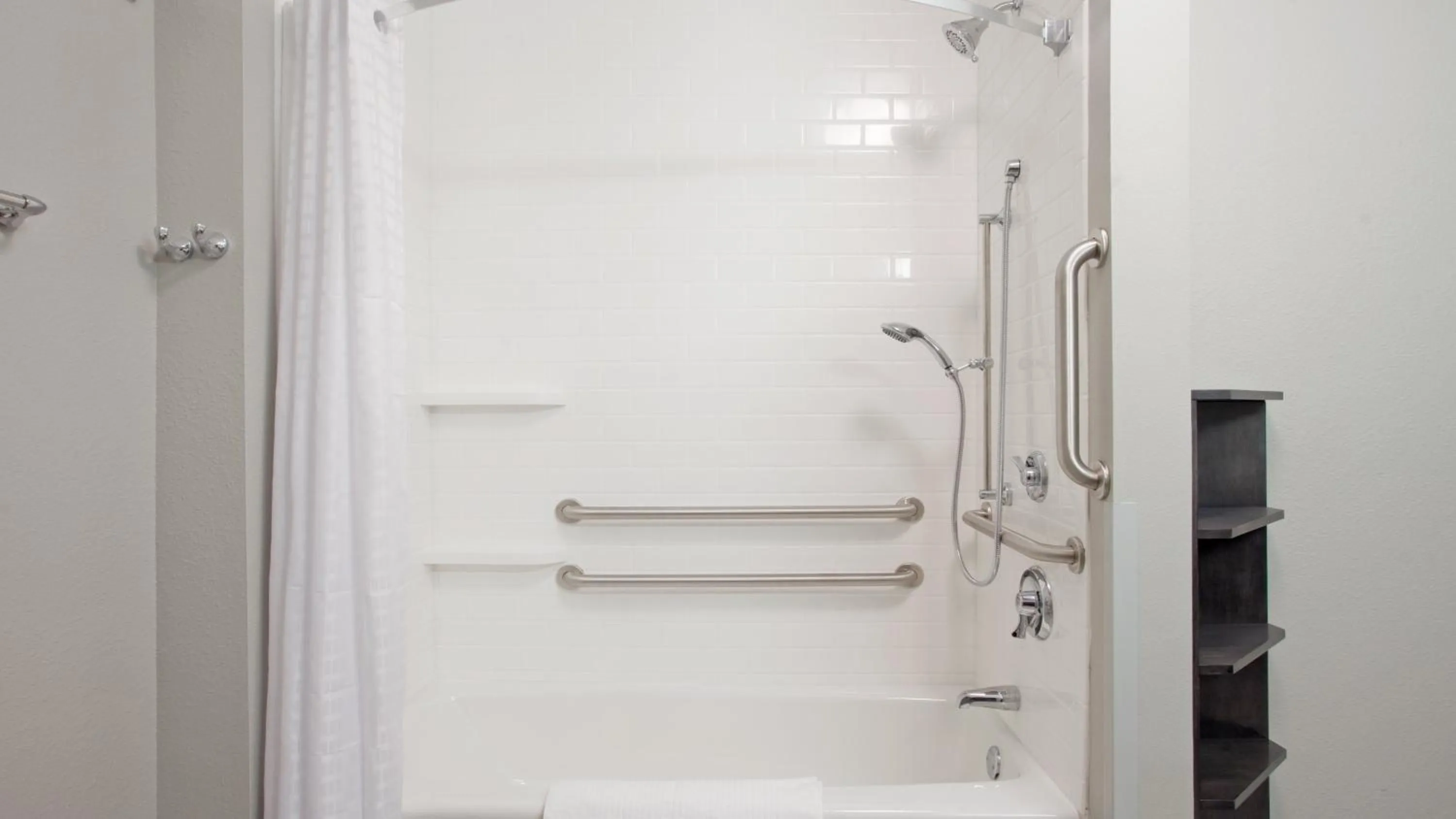 Bathroom in Candlewood Suites Grand Island by IHG