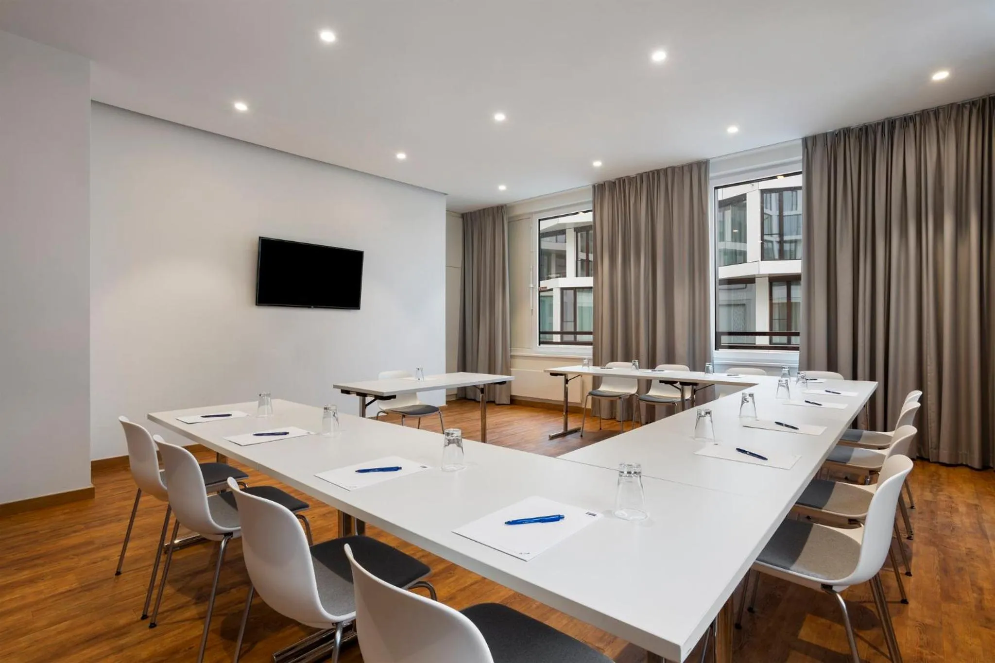 Meeting/conference room in Holiday Inn Express Munich City West by IHG