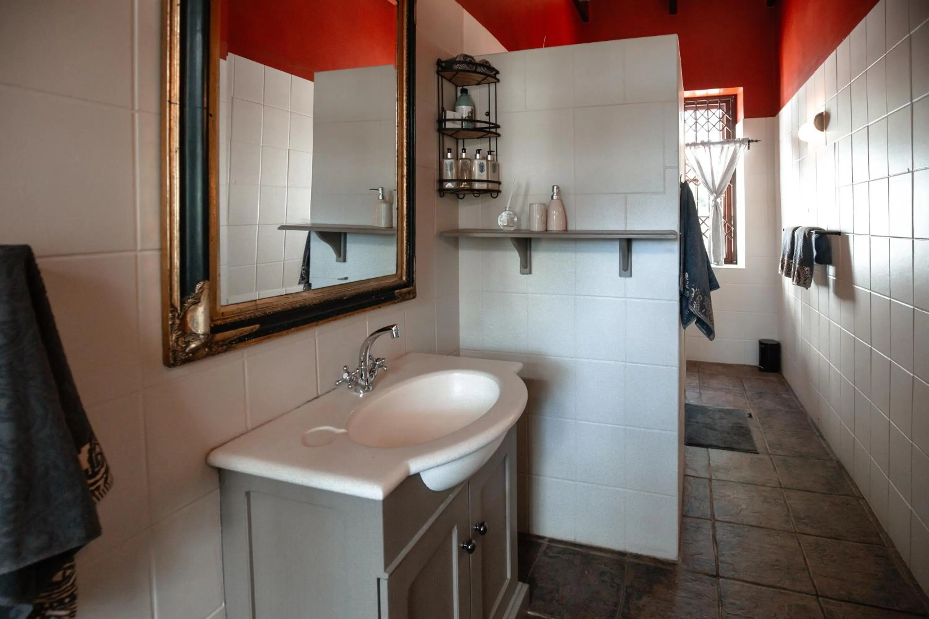 Shower in De Leeuwenhof Estate