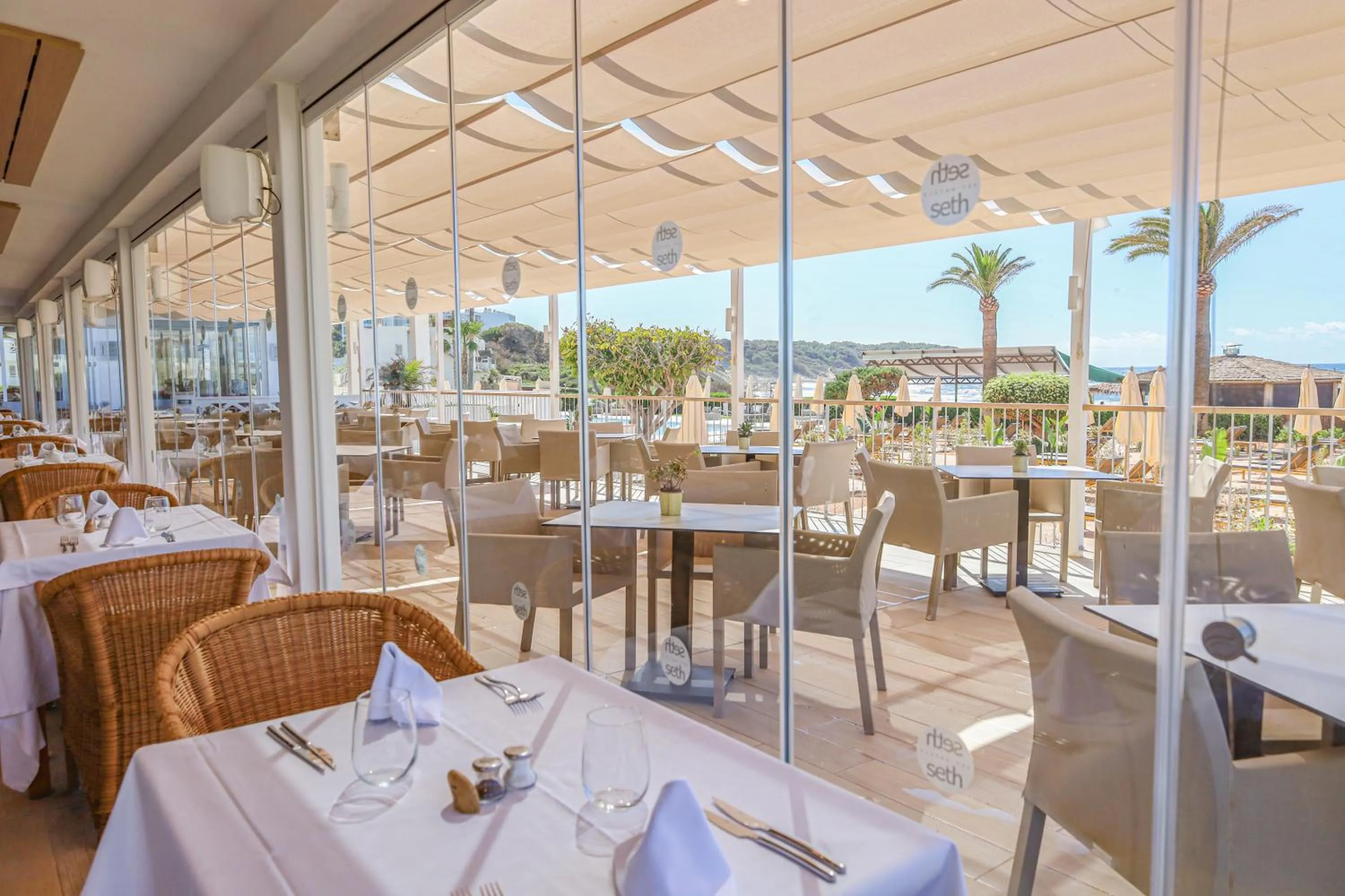 Restaurant/places to eat in Seth Santo Tomás